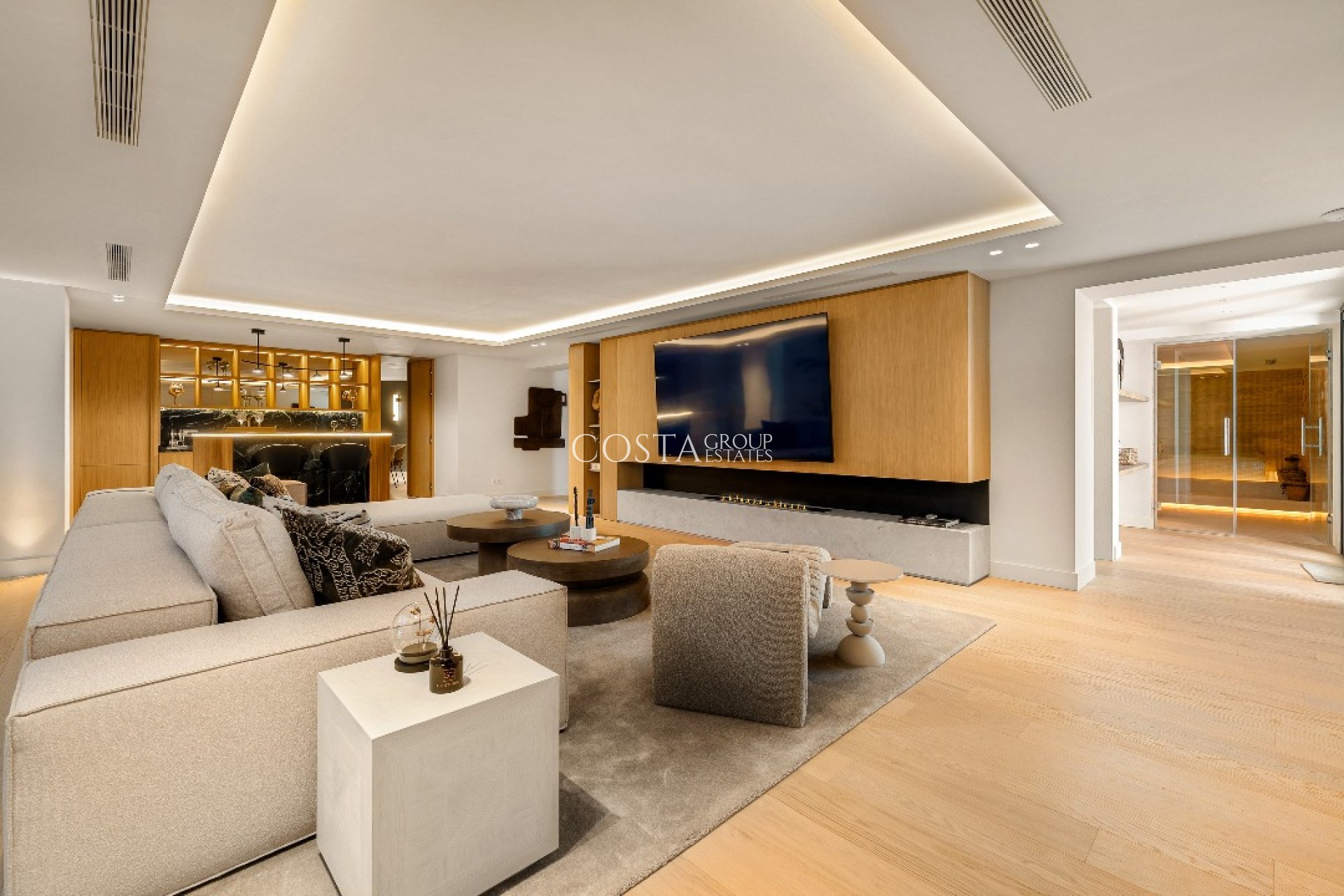 Neue Gebäude - Villa -
Marbella