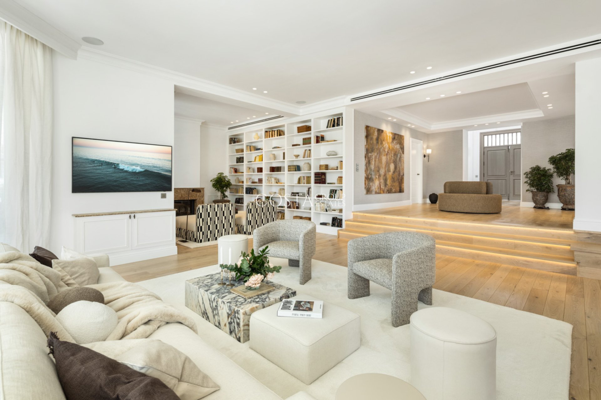 Neue Gebäude - Villa -
Marbella