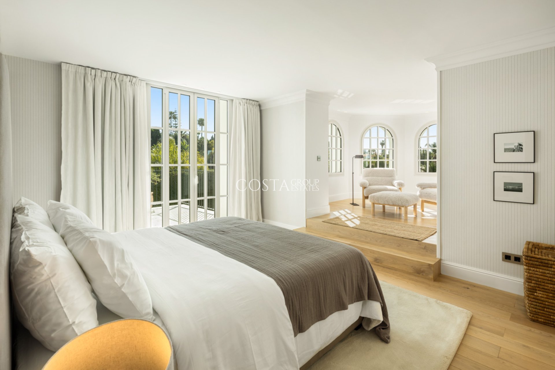 Neue Gebäude - Villa -
Marbella