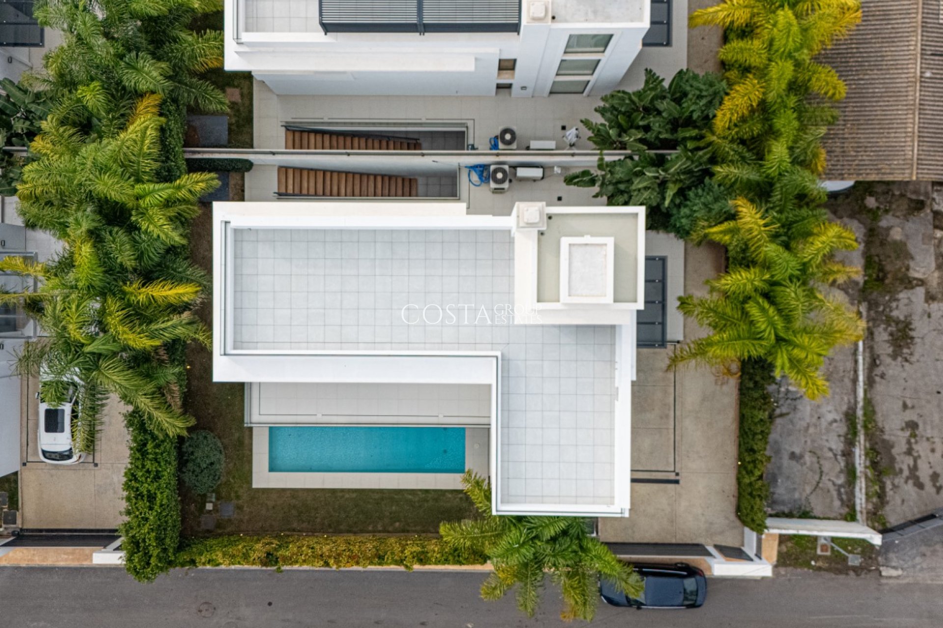 Neue Gebäude - Villa -
Marbella