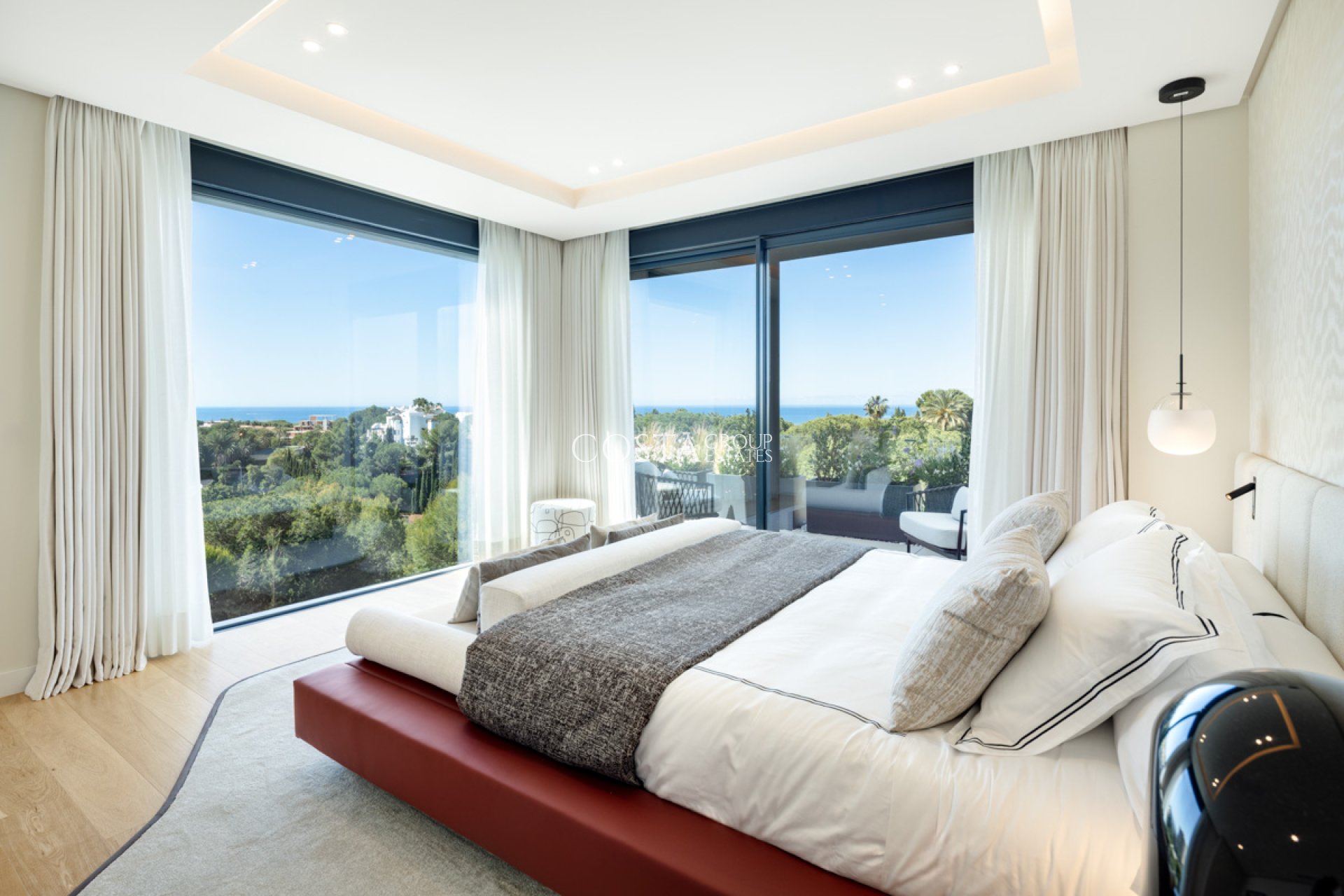 Neue Gebäude - Villa -
Marbella