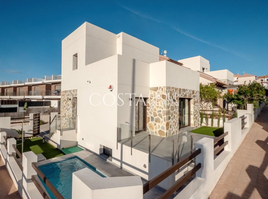 Neue Gebäude - Villa -
Orihuela Costa - PAU 8