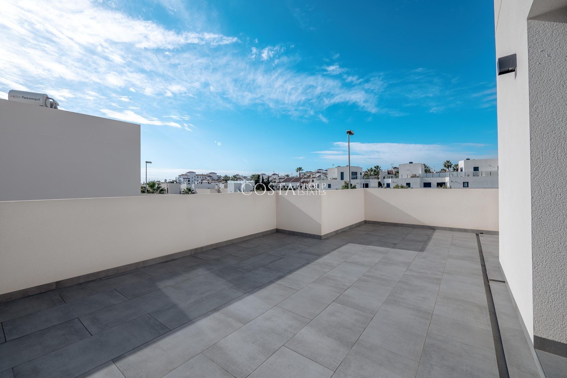 Neue Gebäude - Villa -
Orihuela Costa - PAU 8