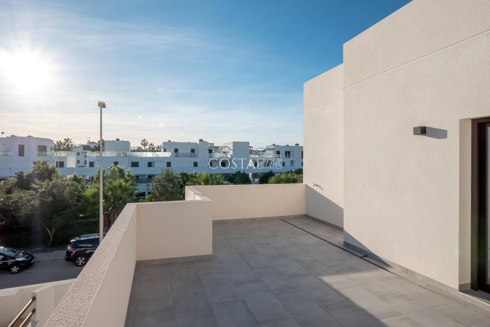 Neue Gebäude - Villa -
Orihuela Costa - PAU 8
