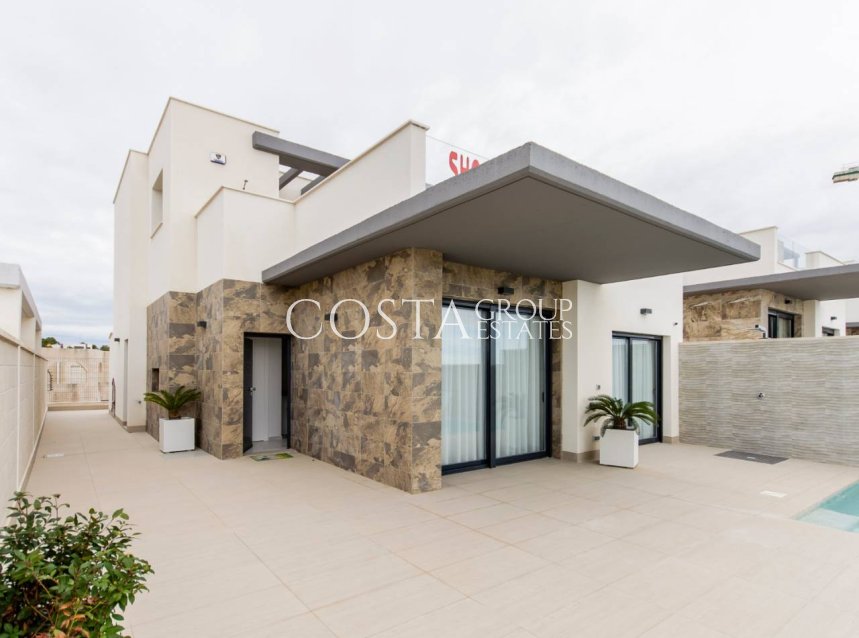 Neue Gebäude - Villa -
Orihuela