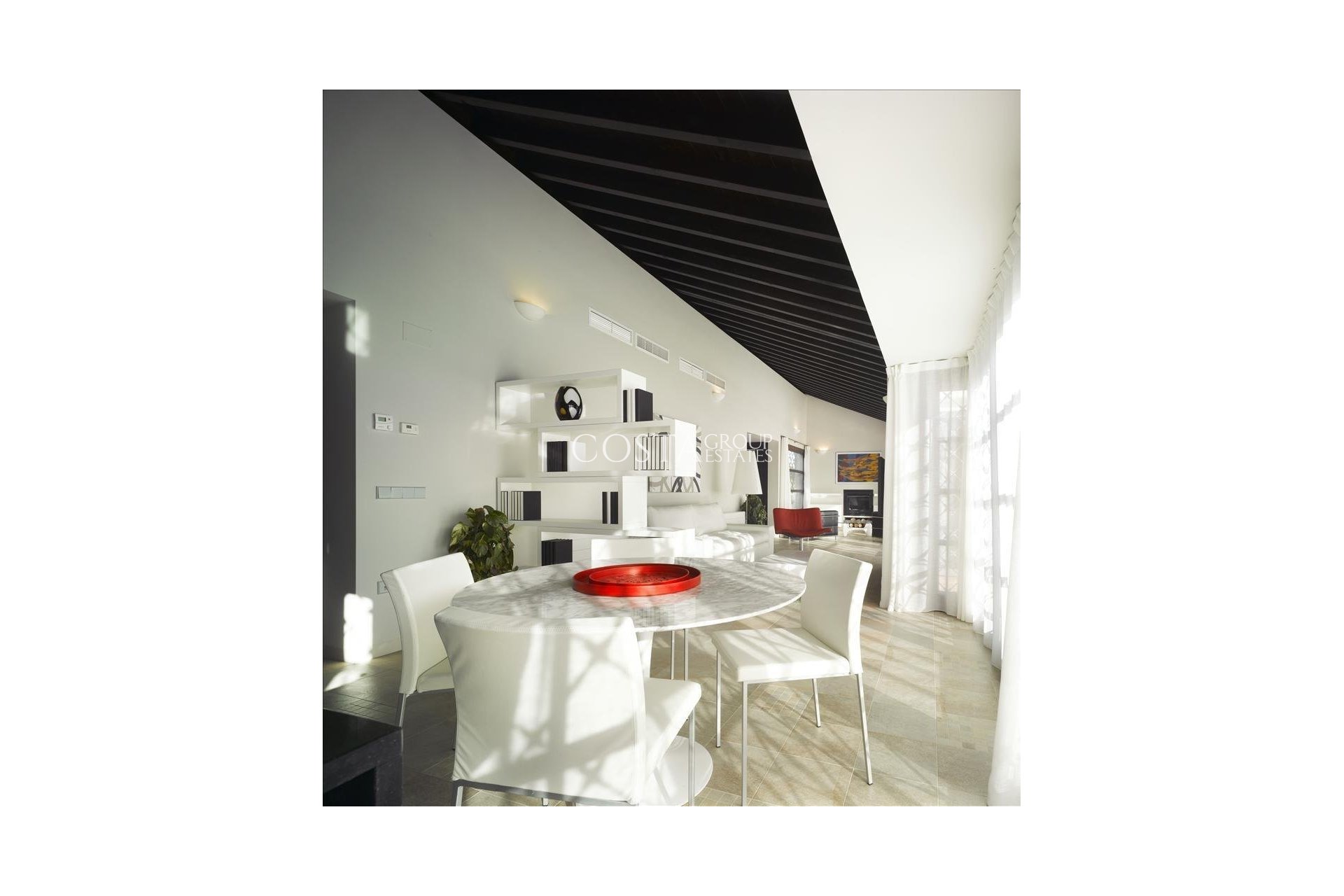 Neue Gebäude - Villa -
Peraleja Golf