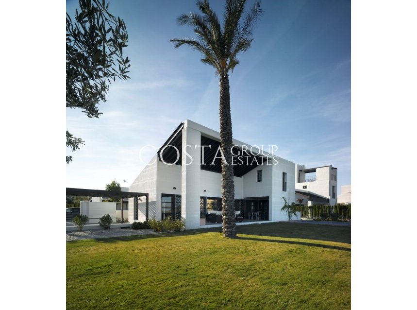 Neue Gebäude - Villa -
Peraleja Golf