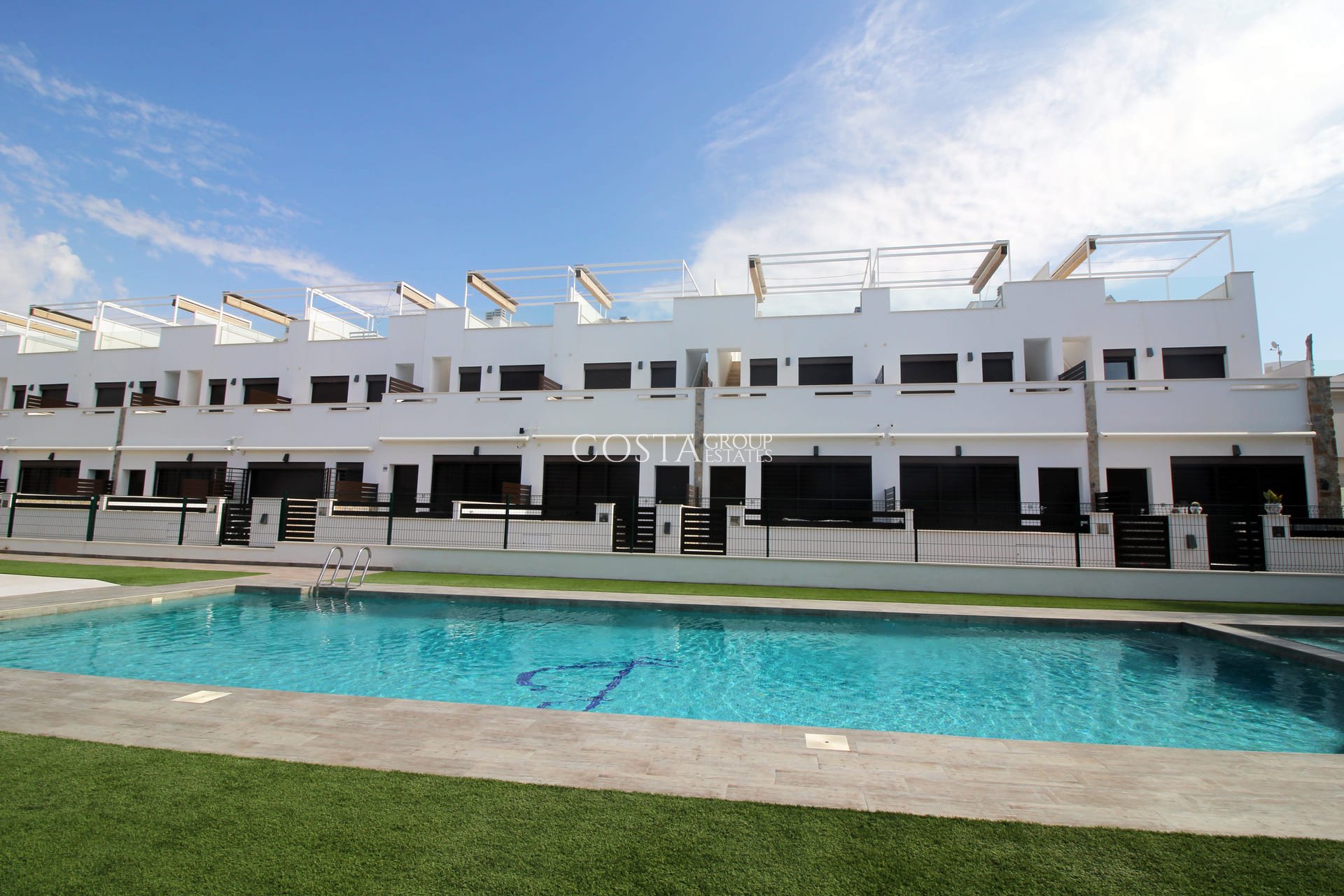 Neue Gebäude - Villa -
Pilar de la Horadada - Pilar De La Horadada
