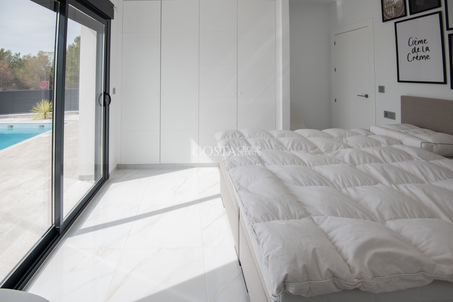 Neue Gebäude - Villa -
Pinar de Campoverde