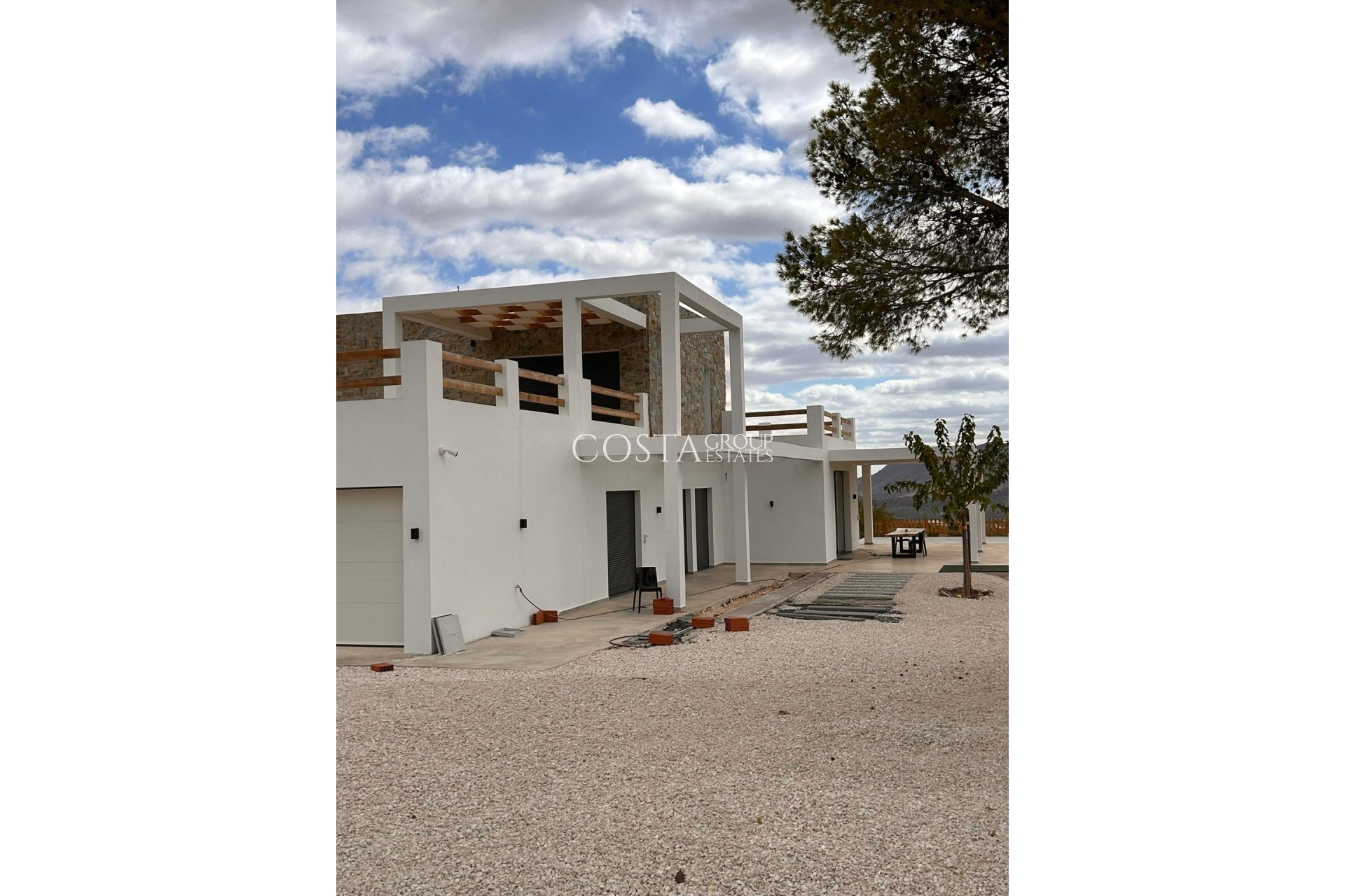 Neue Gebäude - Villa -
Pinoso - Casas Pastor