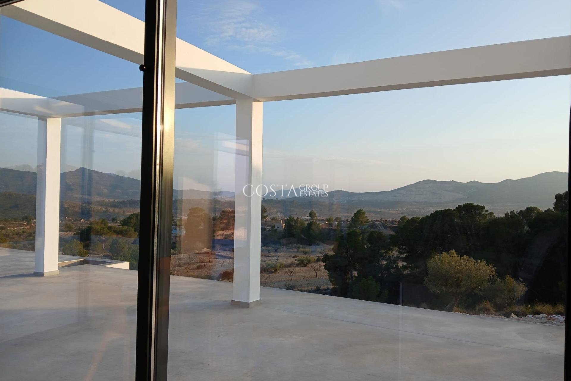 Neue Gebäude - Villa -
Pinoso - Casas Pastor