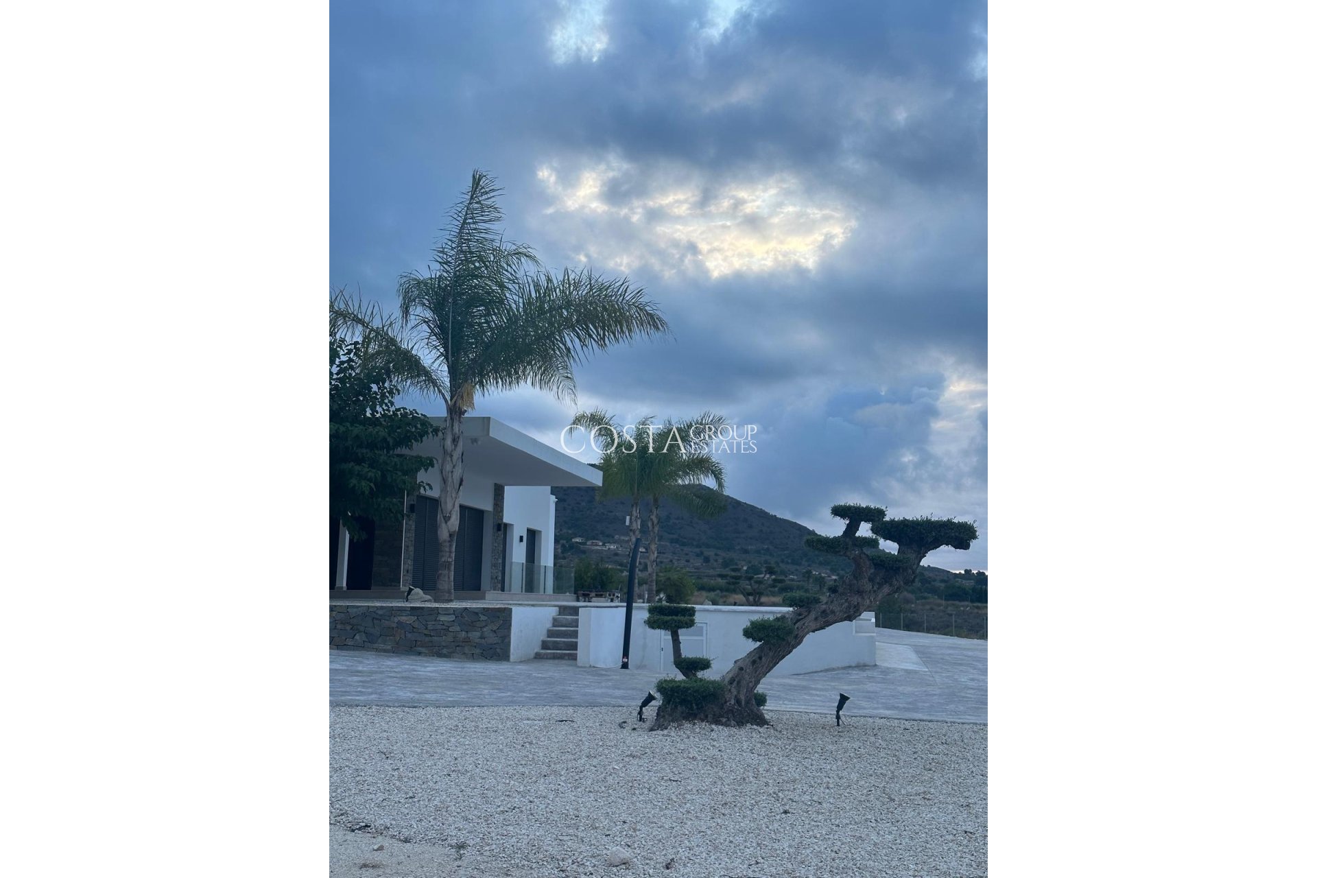Neue Gebäude - Villa -
Pinoso - Casas Pastor
