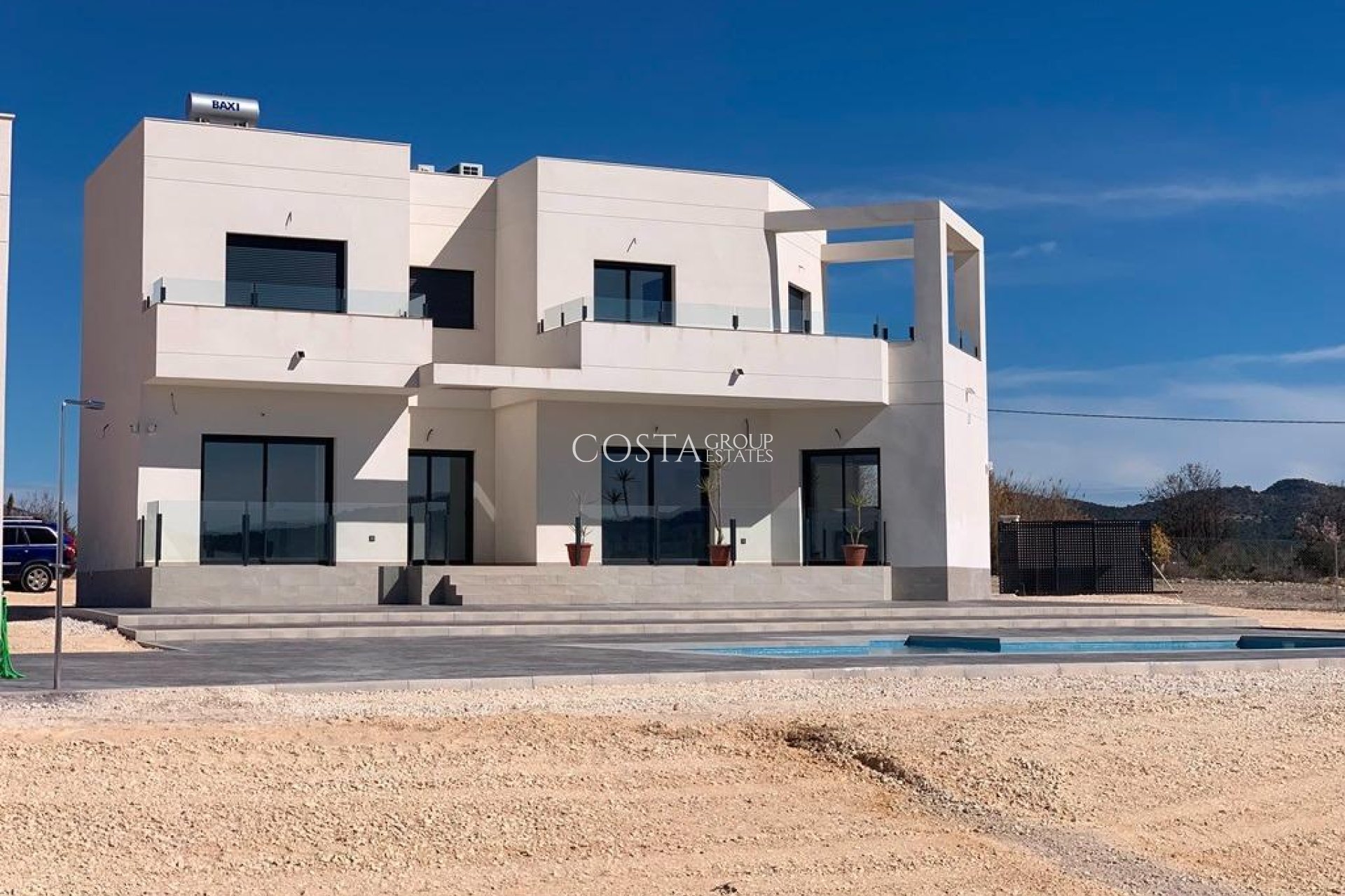 Neue Gebäude - Villa -
Pinoso