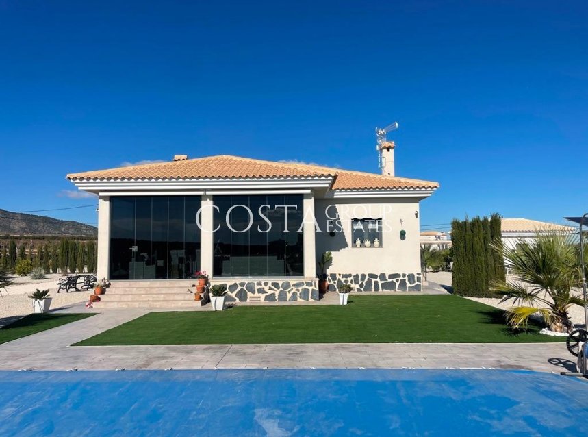 Neue Gebäude - Villa -
Pinoso