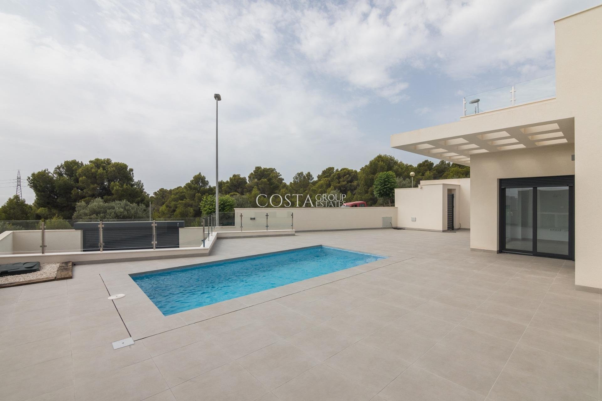 Neue Gebäude - Villa -
Polop - La Alberca