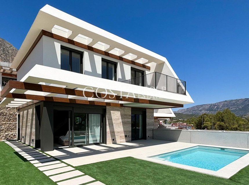 Neue Gebäude - Villa -
Polop - PAU 1