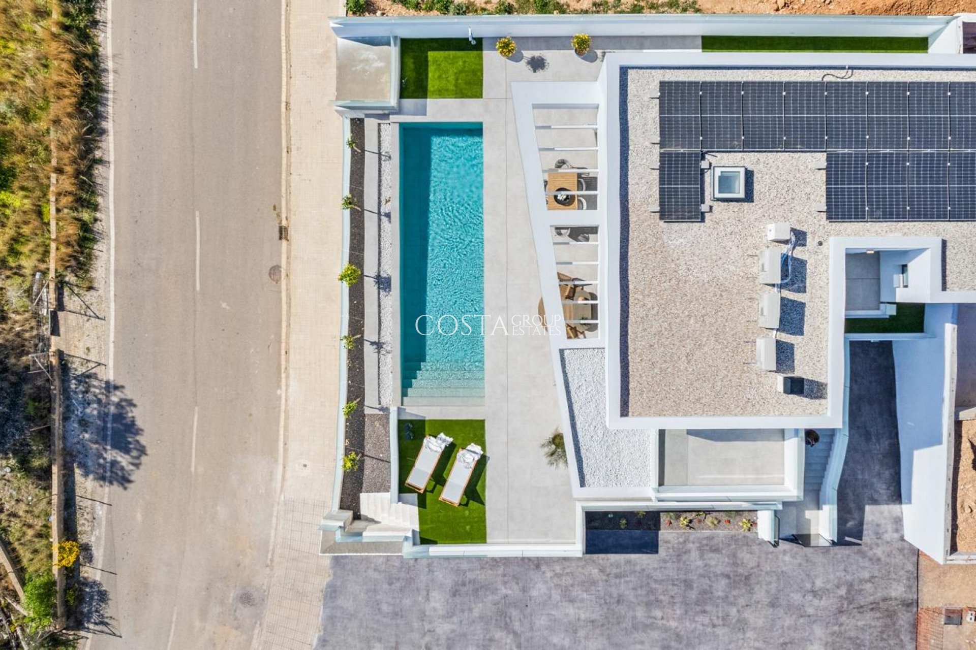 Neue Gebäude - Villa -
Polop