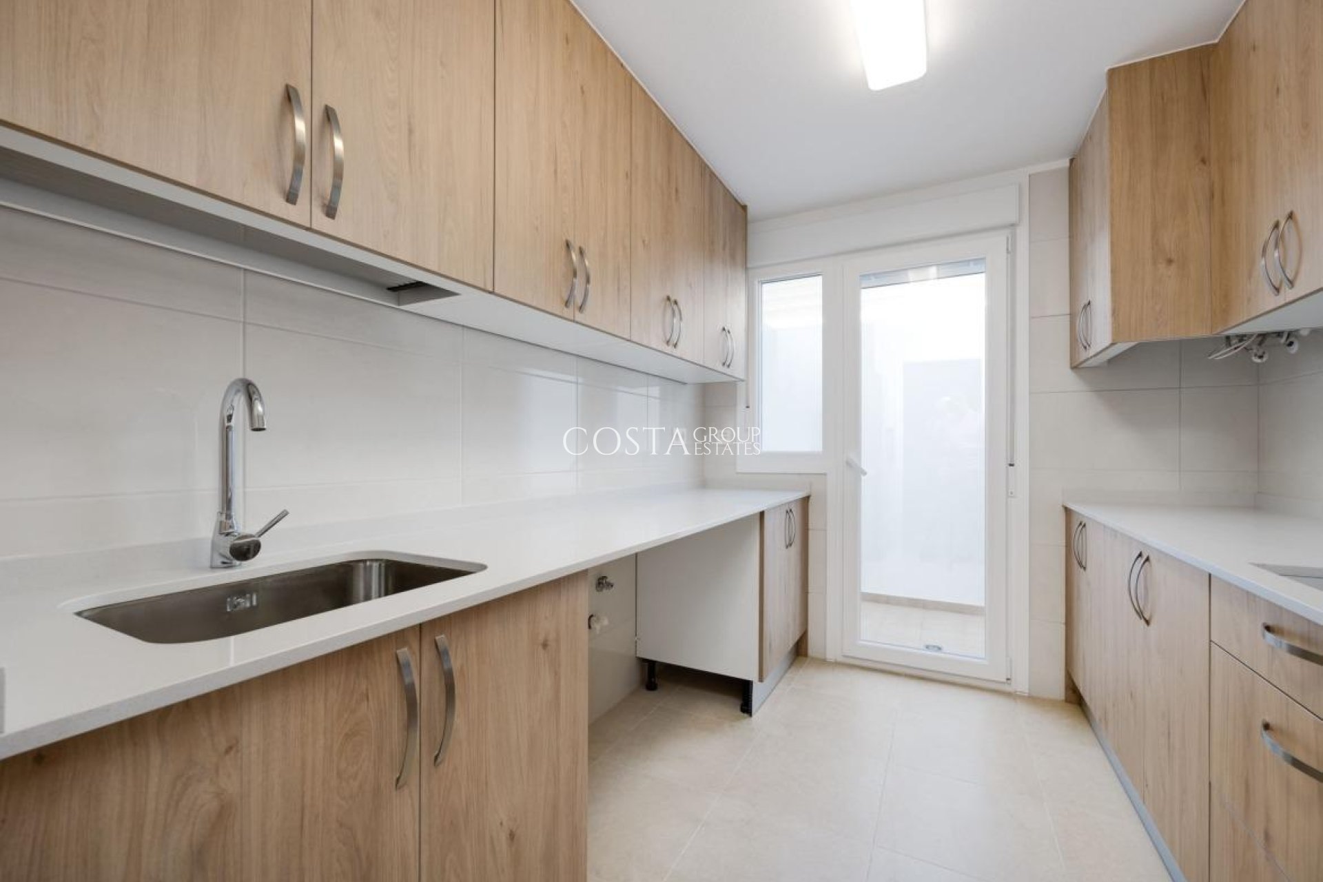 Neue Gebäude - Villa -
San Fulgencio