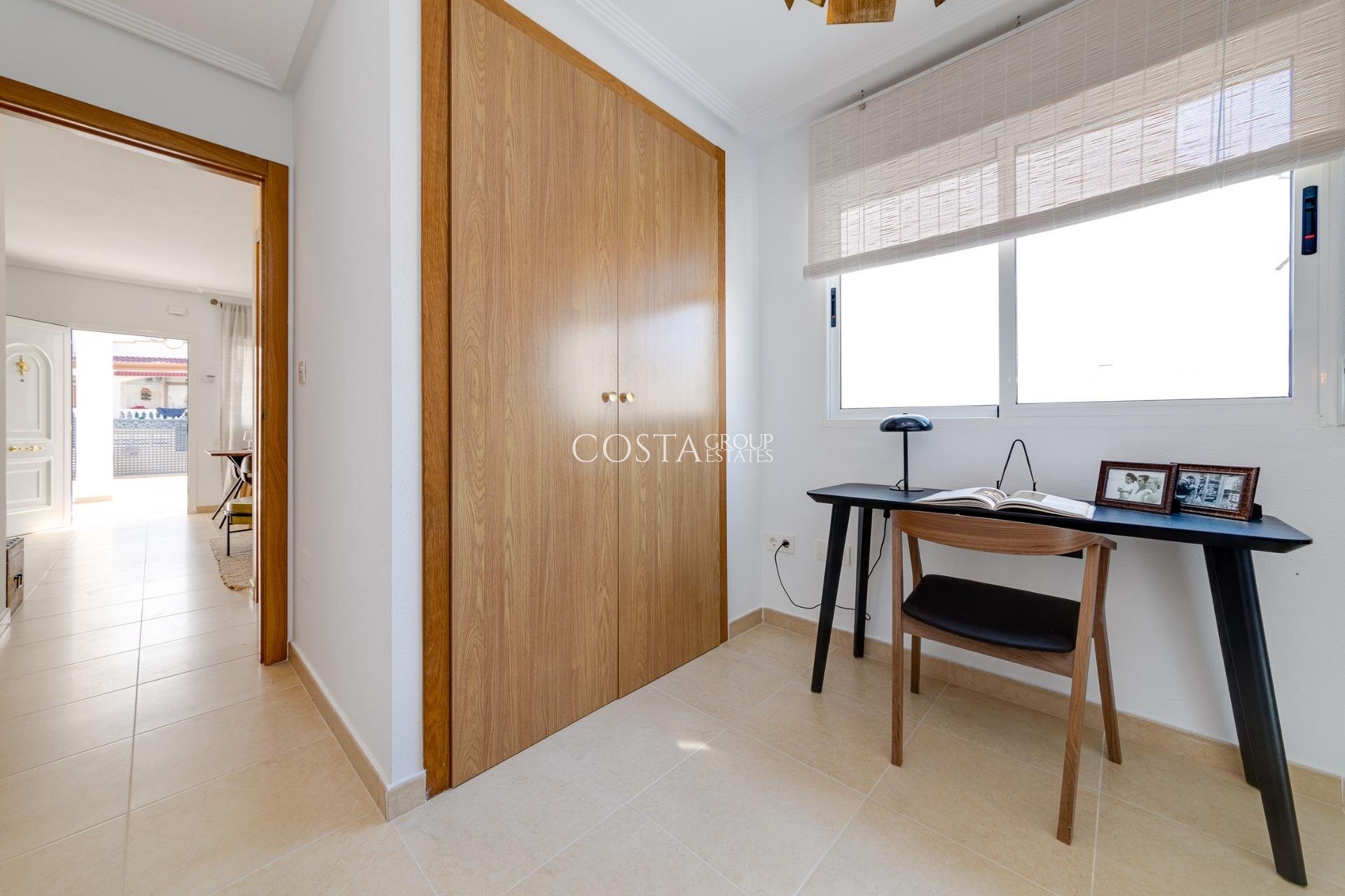 Neue Gebäude - Villa -
San Fulgencio