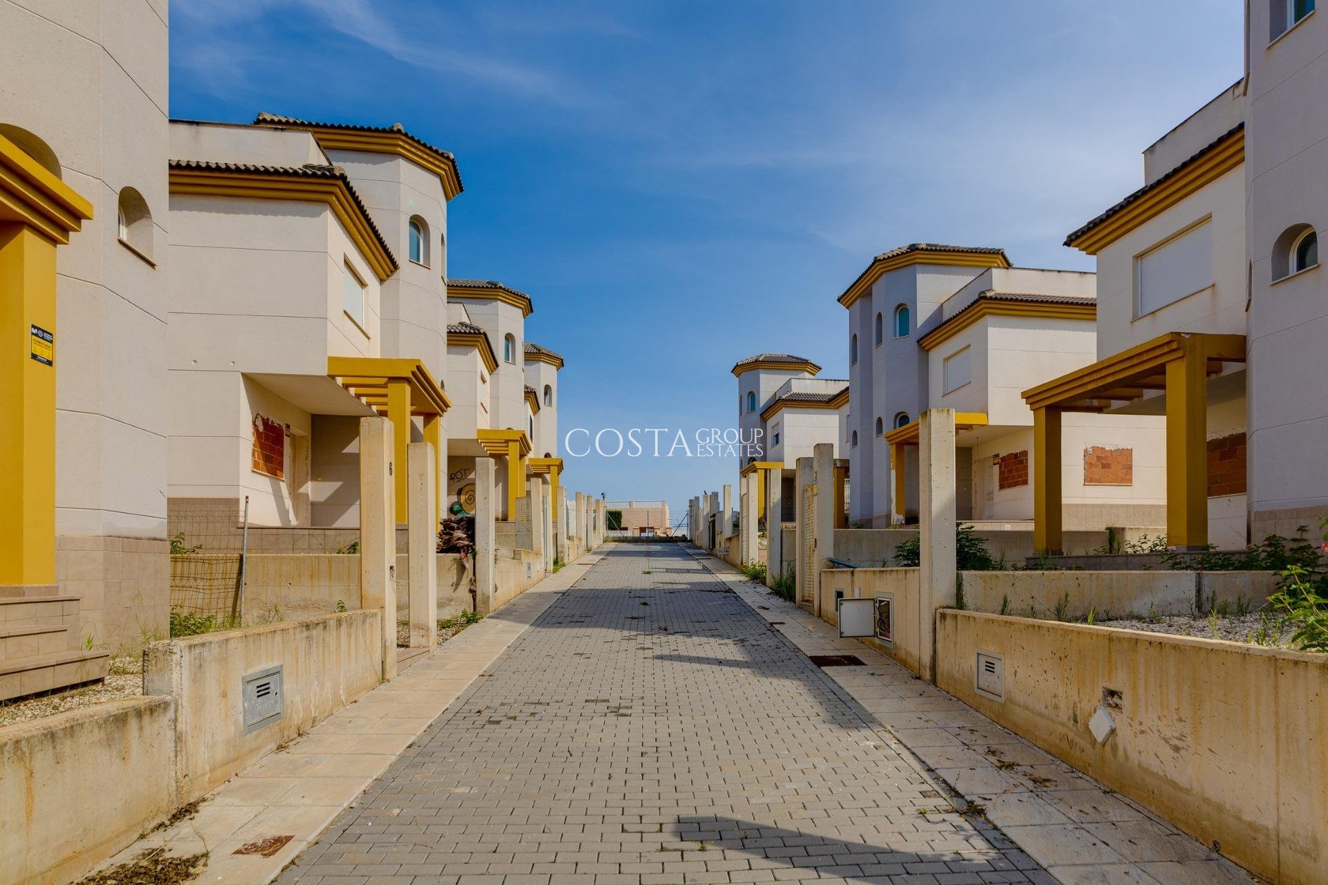 Neue Gebäude - Villa -
San Fulgencio