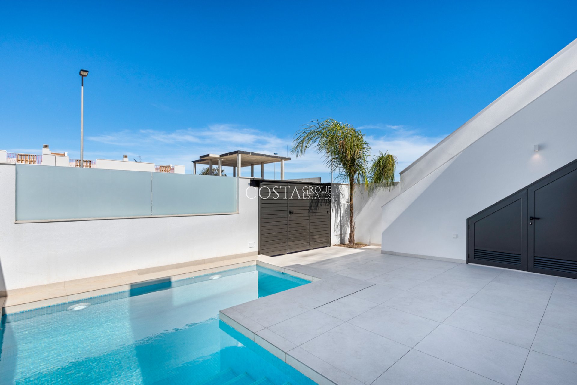 Neue Gebäude - Villa -
San Javier