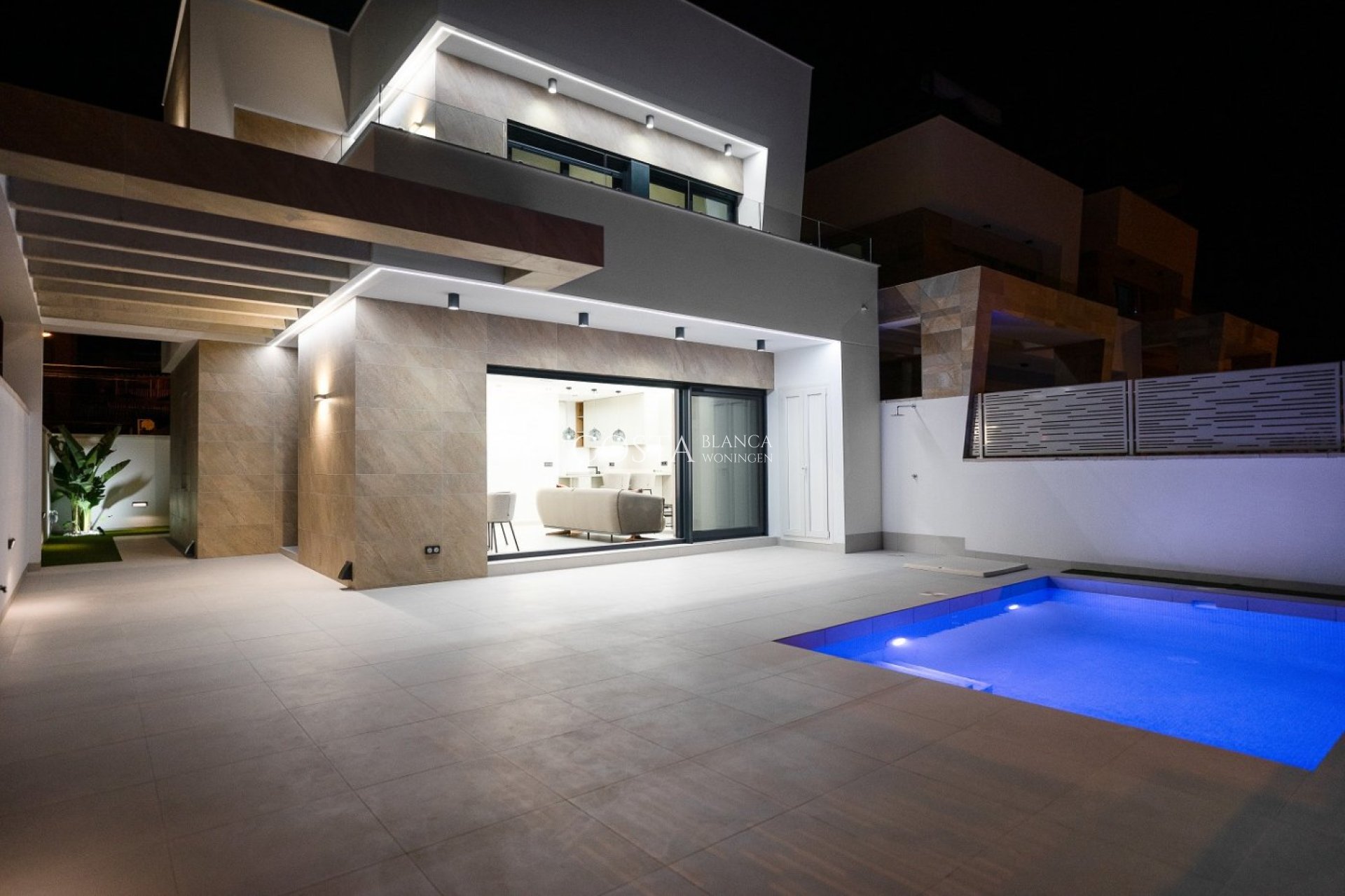 Neue Gebäude - Villa -
San Miguel de Salinas - San Miguel De Salinas