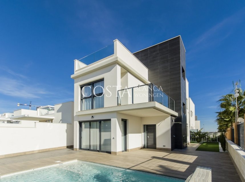 Neue Gebäude - Villa -
San Miguel de Salinas - San Miguel De Salinas