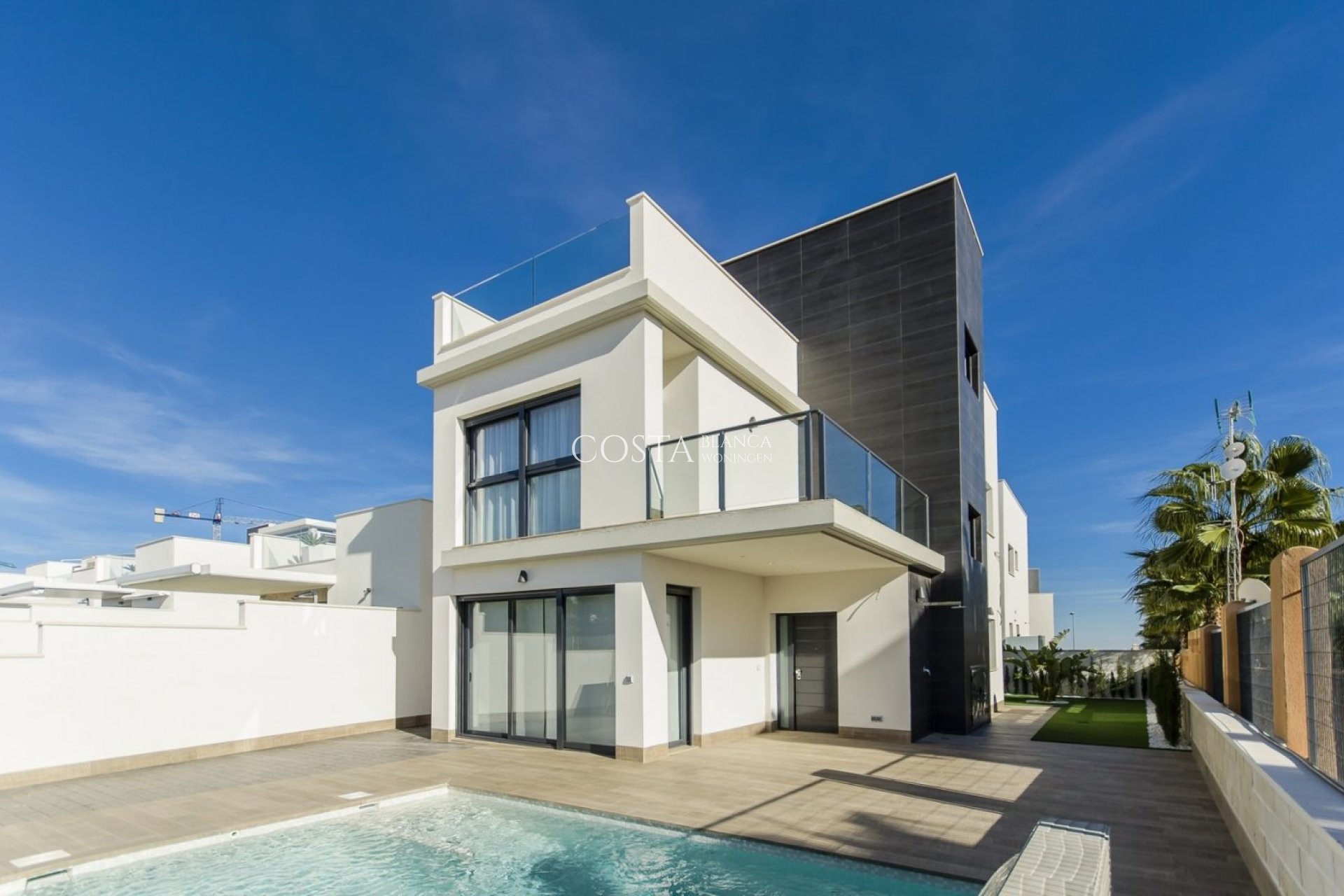 Neue Gebäude - Villa -
San Miguel de Salinas - San Miguel De Salinas