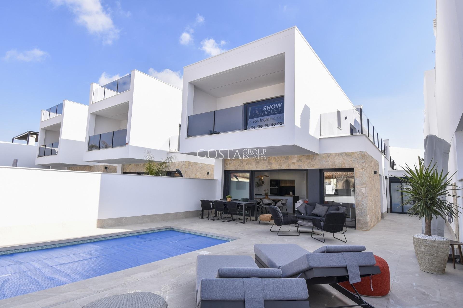 Neue Gebäude - Villa -
San Pedro del Pinatar - Los Antolinos