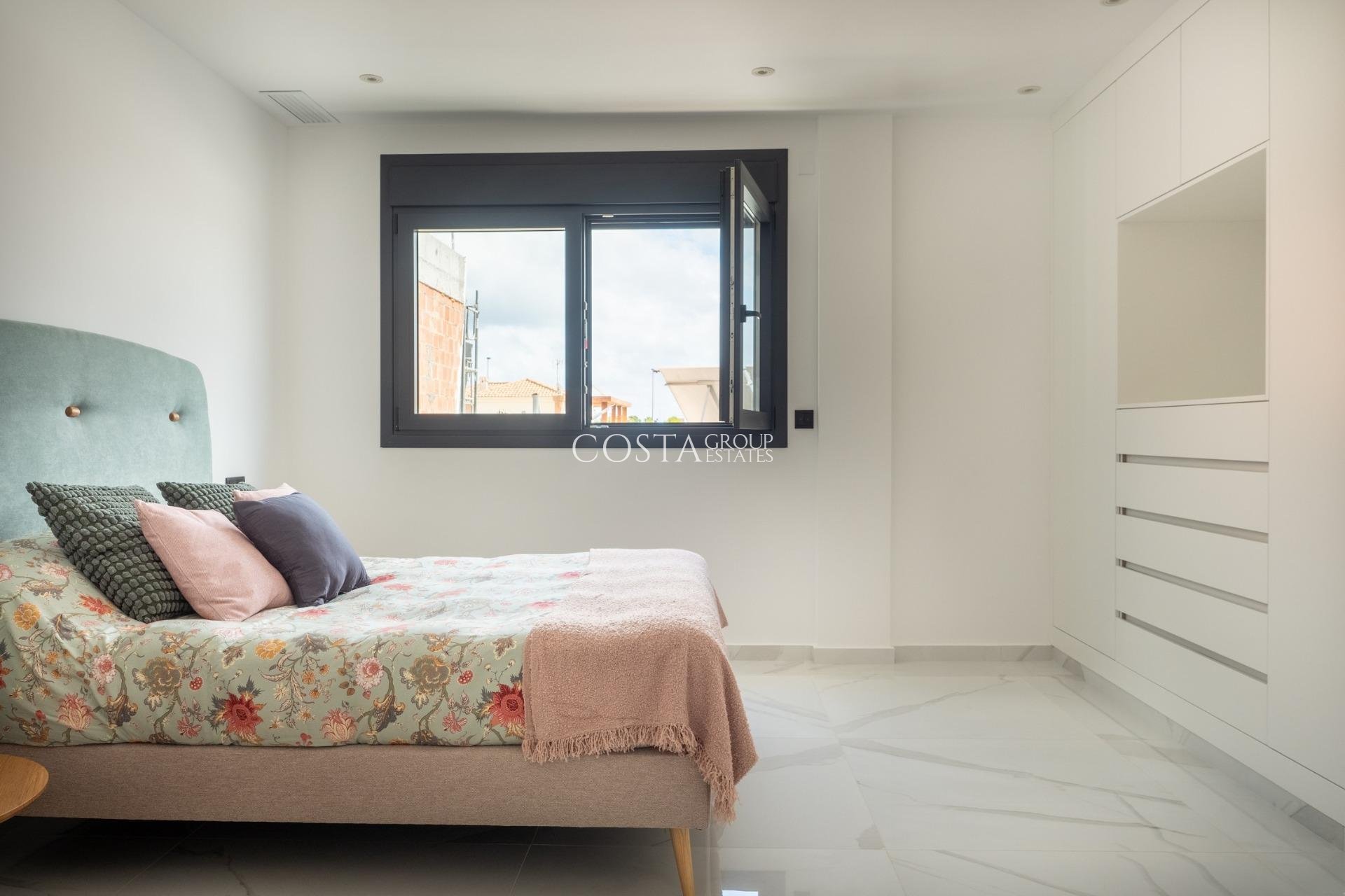 Neue Gebäude - Villa -
San Pedro del Pinatar - San Pedro Del Pinatar