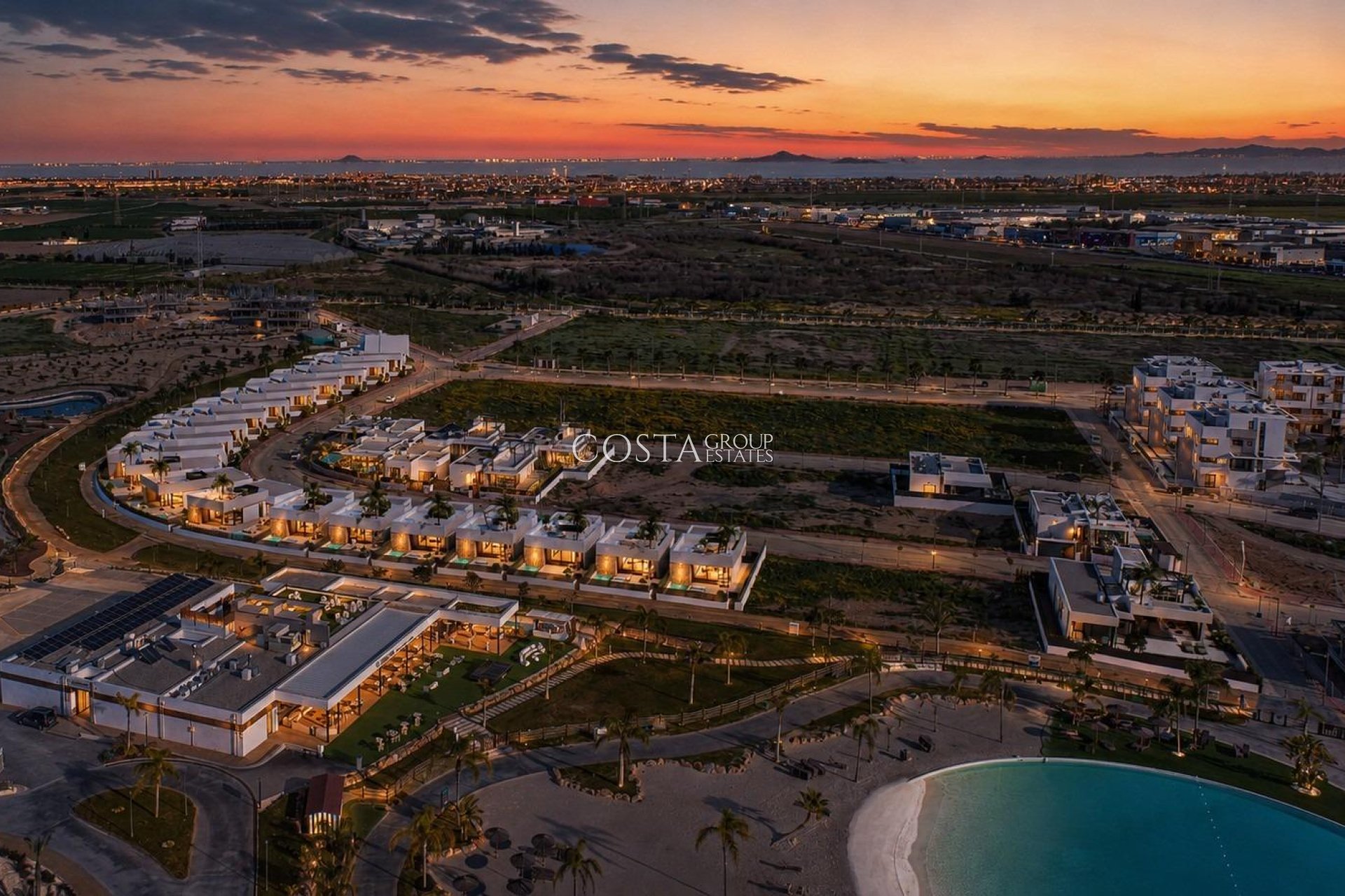 Neue Gebäude - Villa -
Torre Pacheco - Santa Rosalia Lake And Life Resort