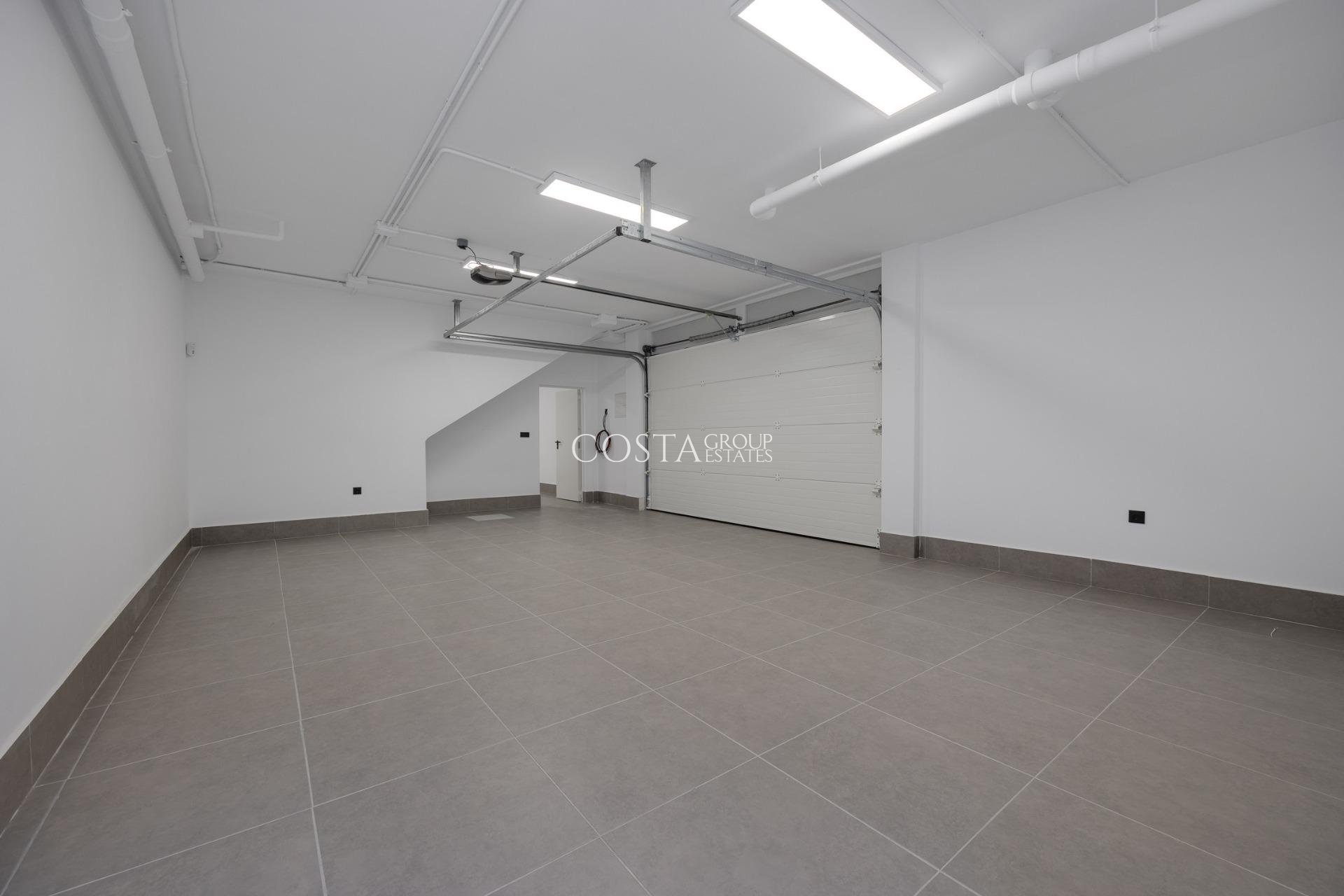 Neue Gebäude - Villa -
Torrevieja - Sector 25