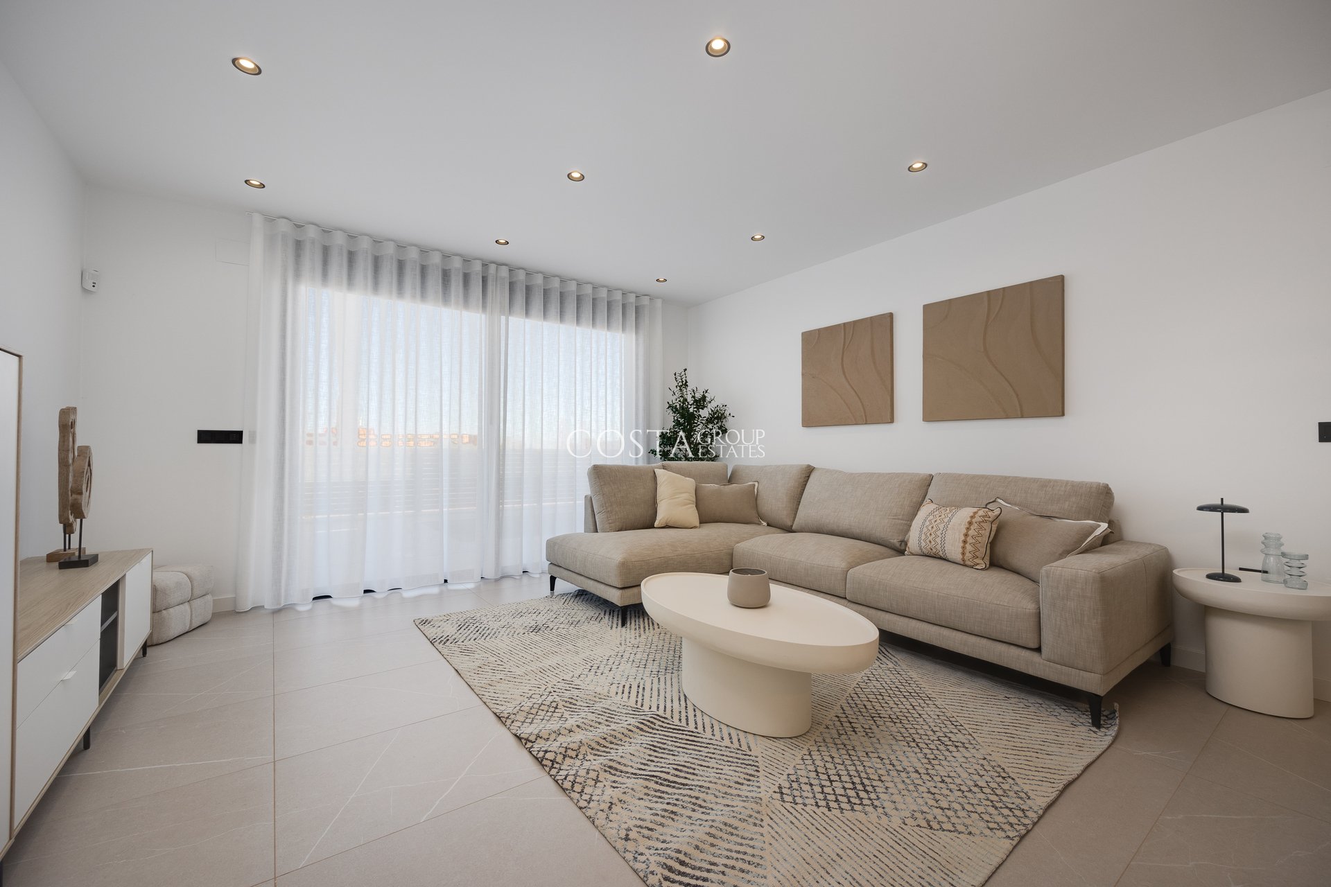 Neue Gebäude - Villa -
Torrevieja