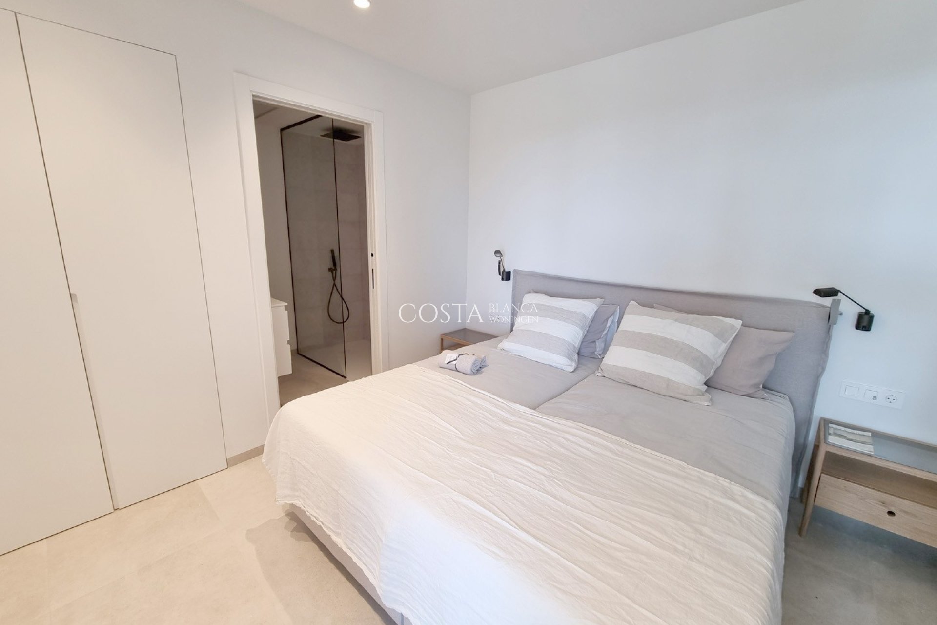 New Build - Apartment -
Las Colinas Golf and Country Club