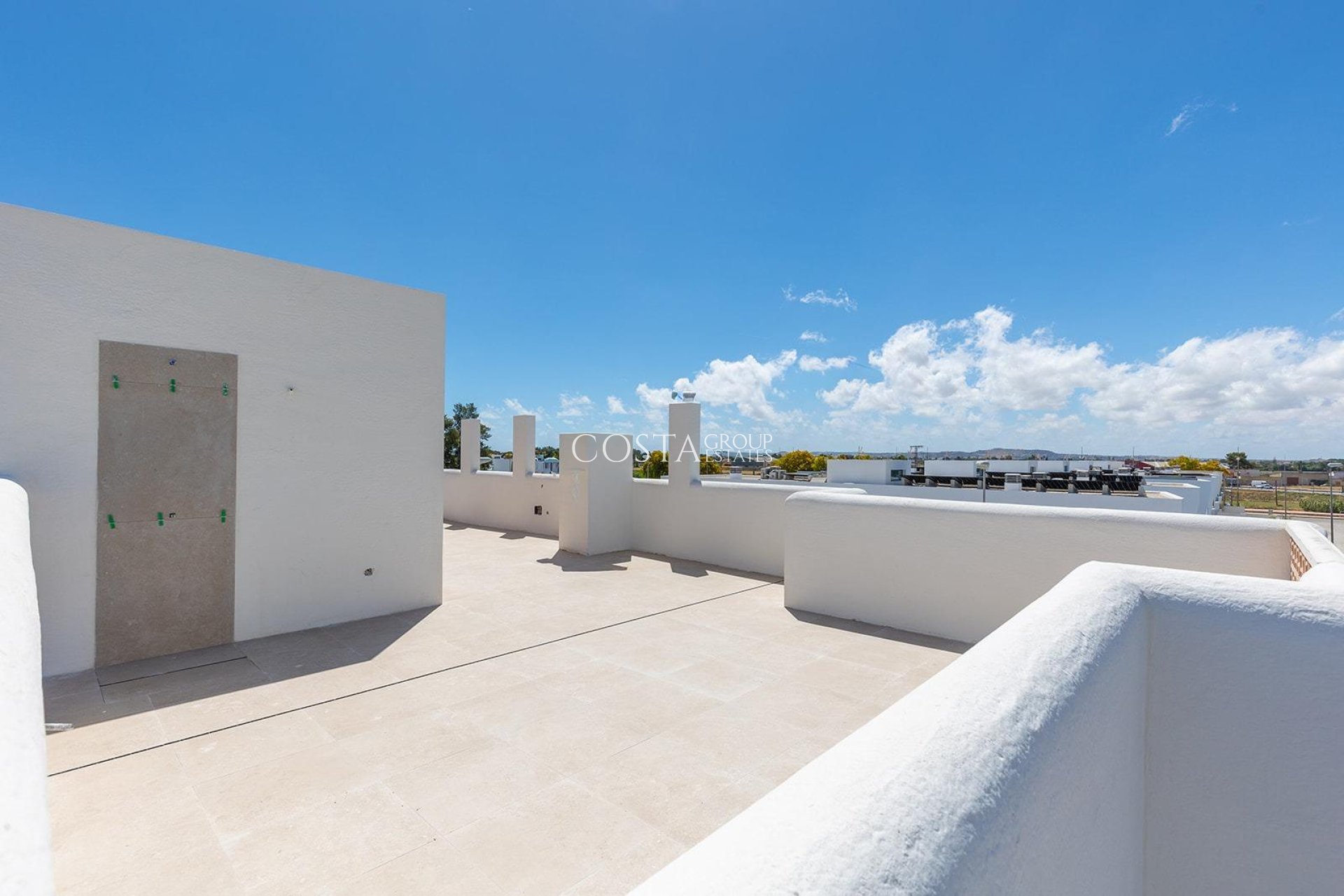 New Build - Apartments -
Dolores - Sector 3