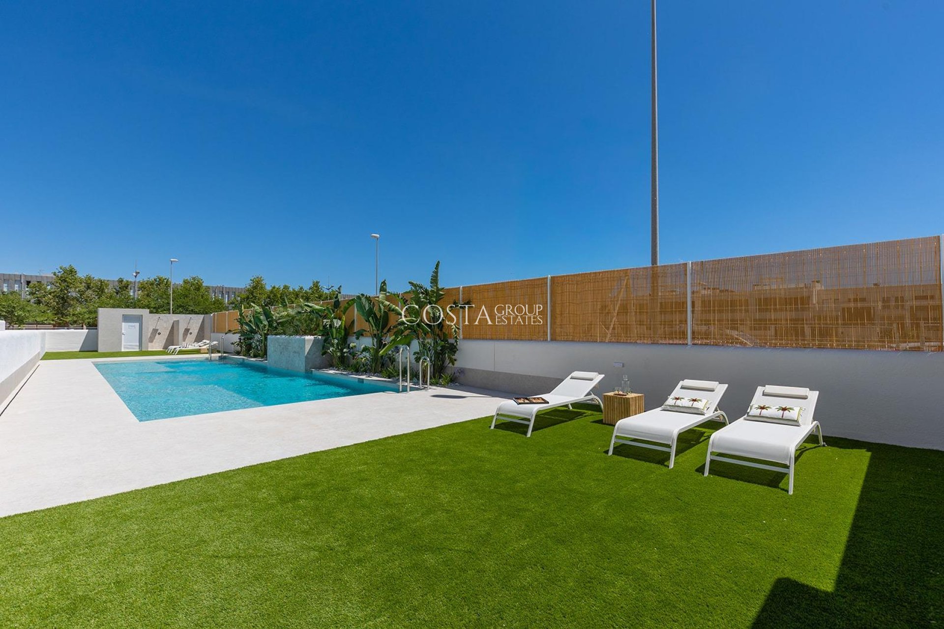 New Build - Apartments -
Dolores - Sector 3