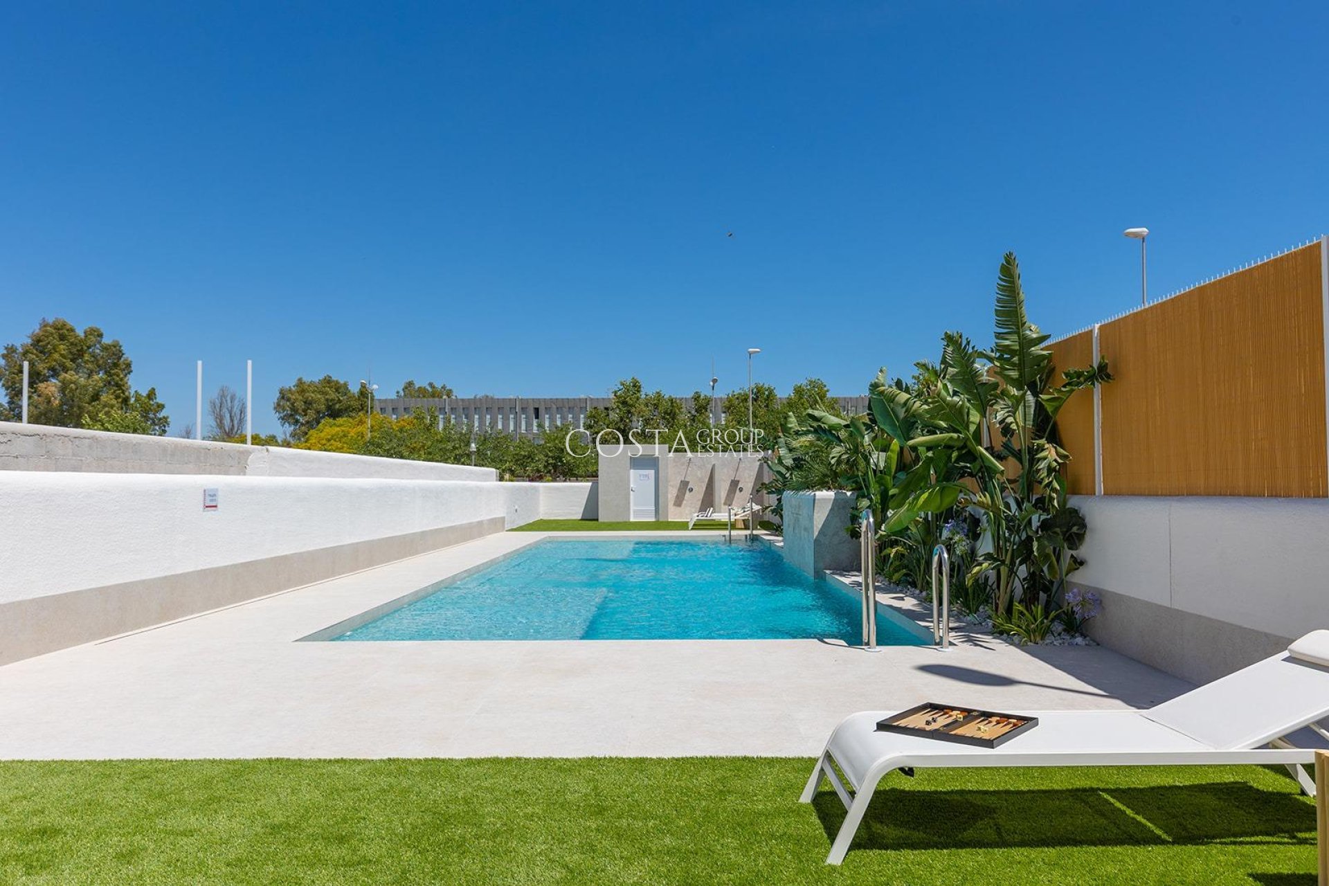 New Build - Apartments -
Dolores - Sector 3