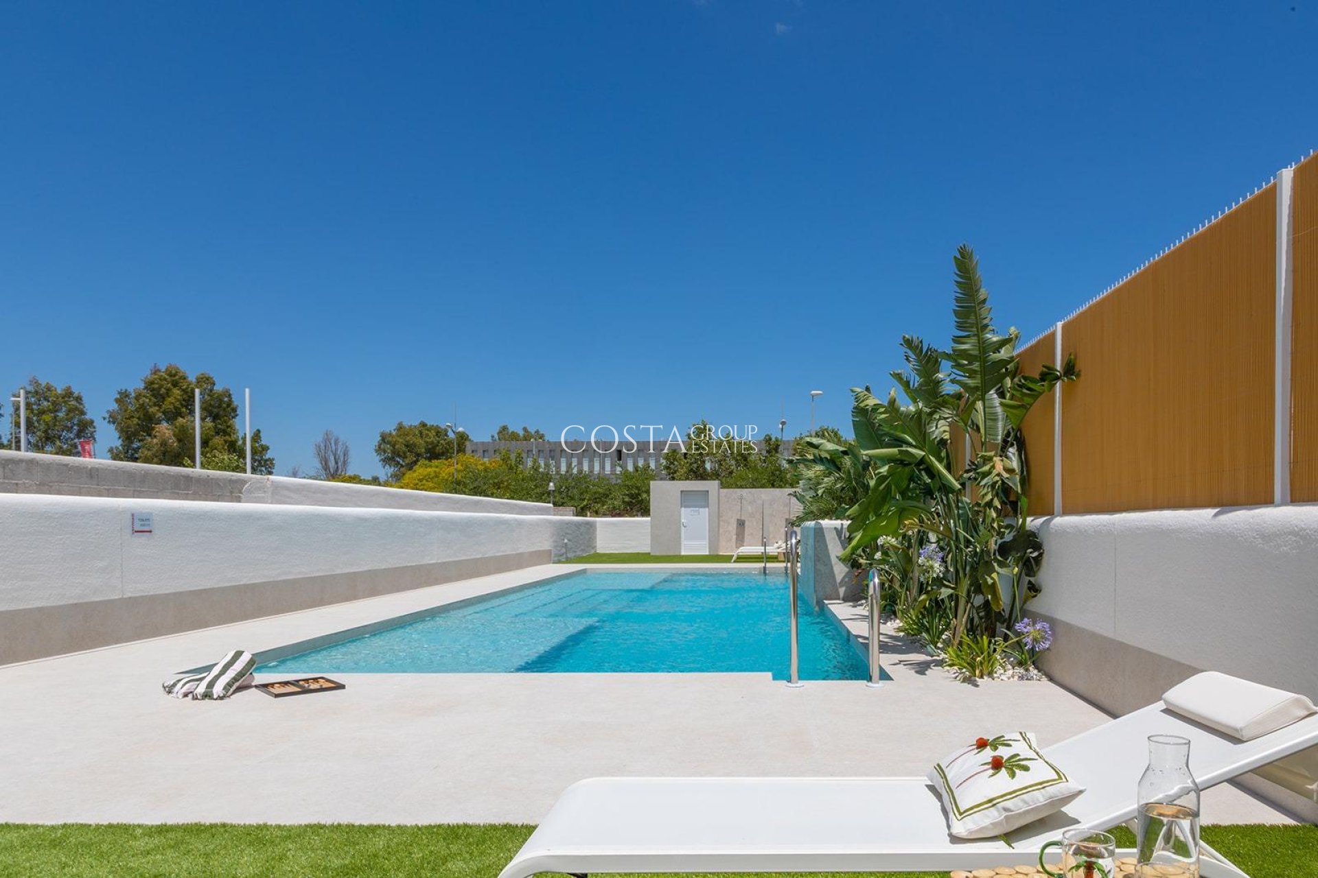 New Build - Apartments -
Dolores - Sector 3