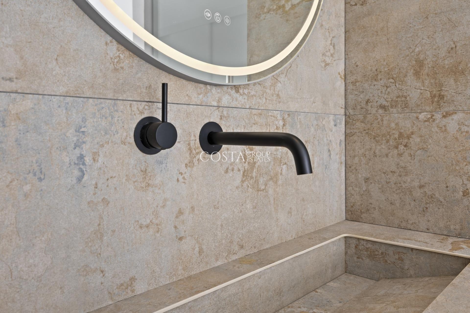 New Build - Apartments -
Estepona - El Paraíso