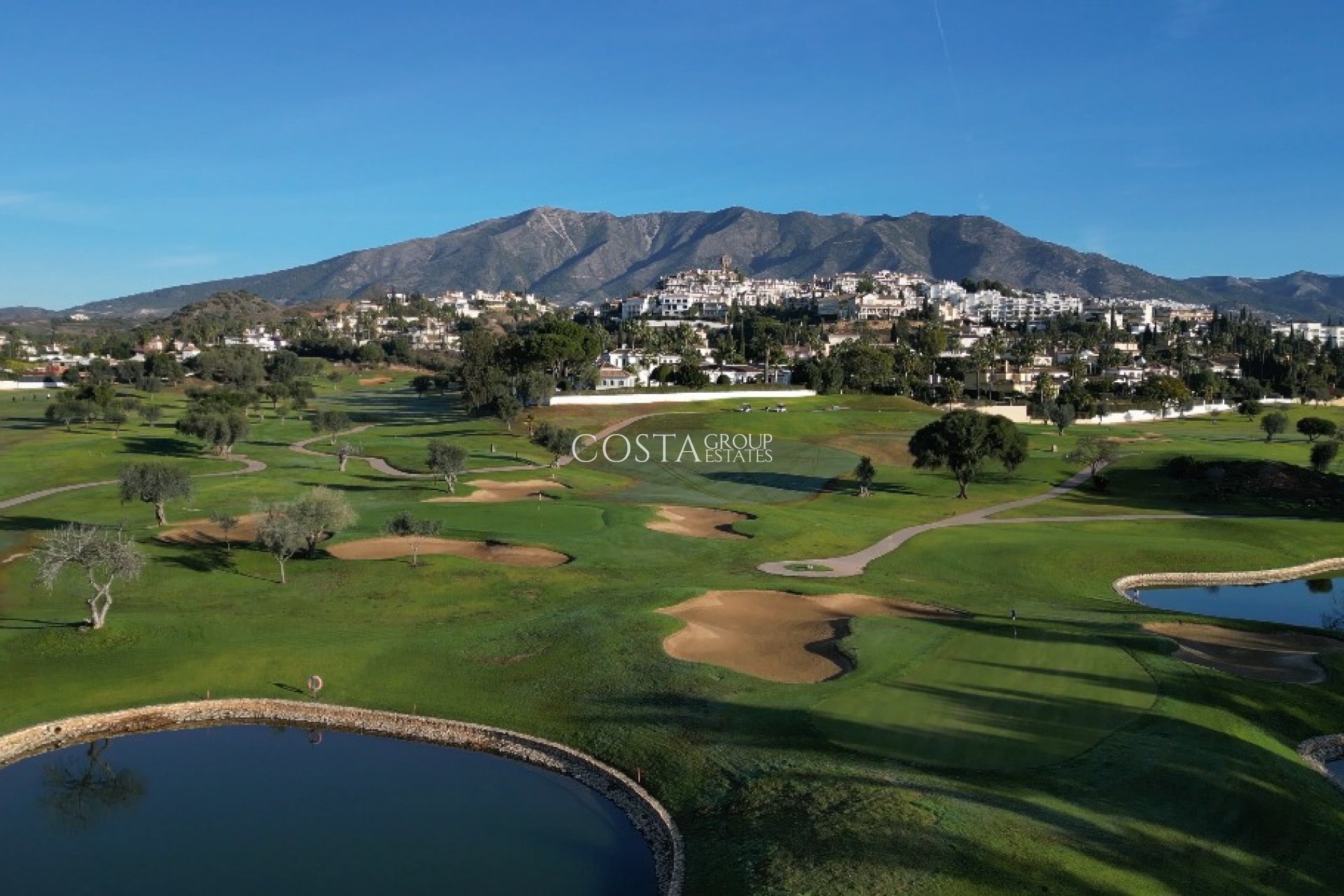 New Build - Apartments -
Las Lagunas de Mijas