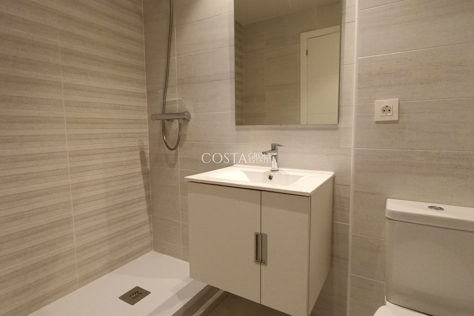 New Build - Apartments -
Mil Palmeras