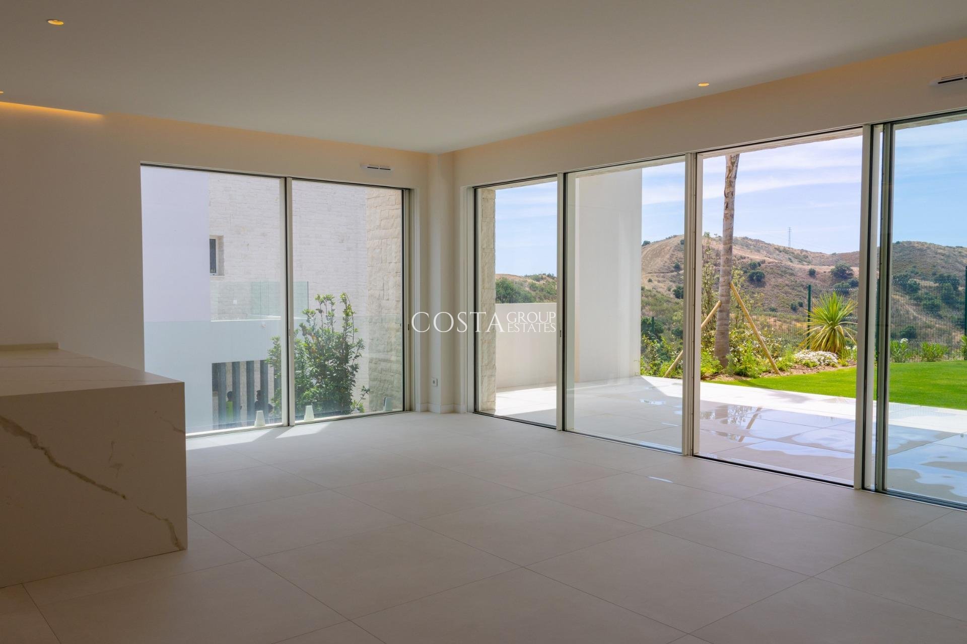 New Build - Apartments -
Ojen - El Soto De Marbella