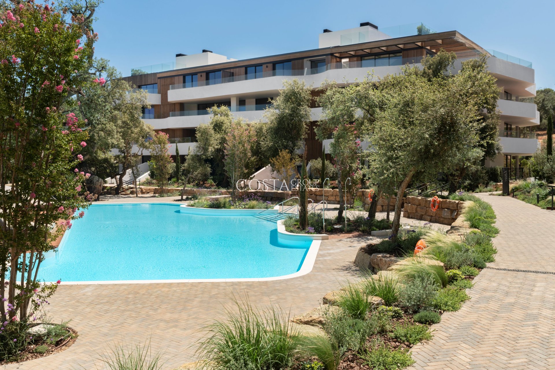 New Build - Apartments -
Pueblo Nuevo