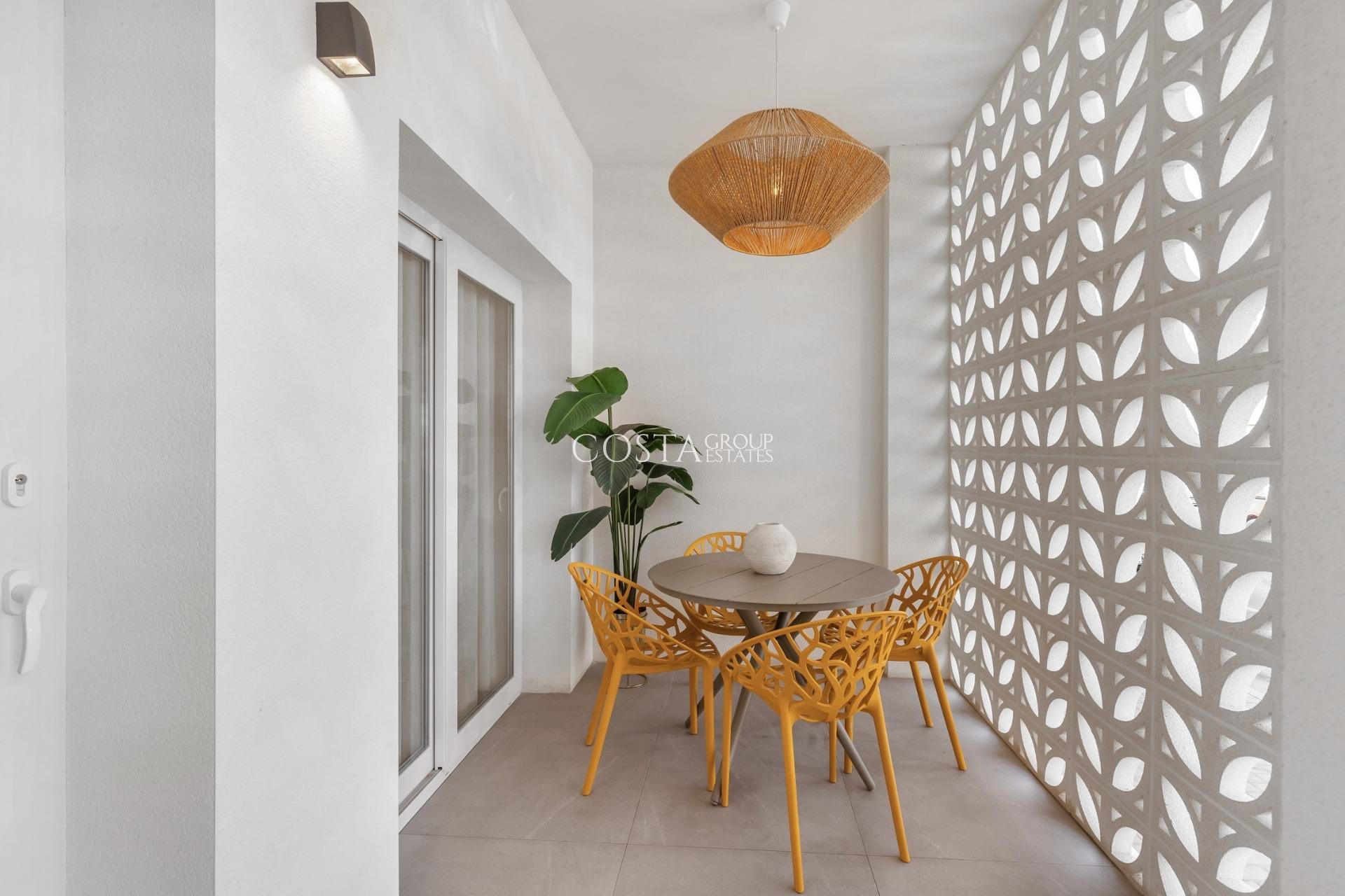 New Build - Apartments -
Torrevieja - Playa Los Naufragos