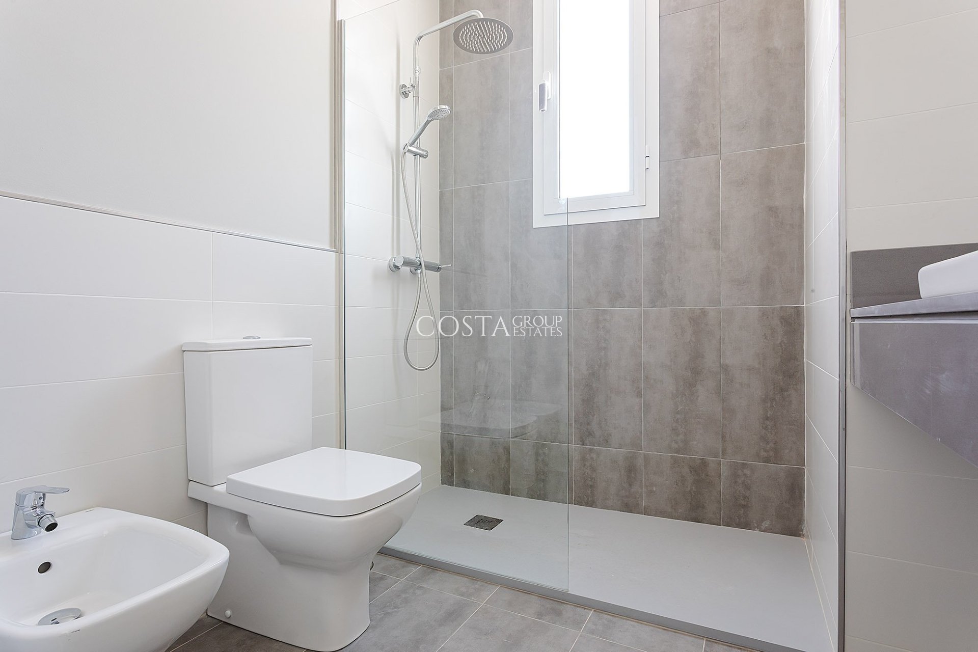 New Build - Apartments -
Vera