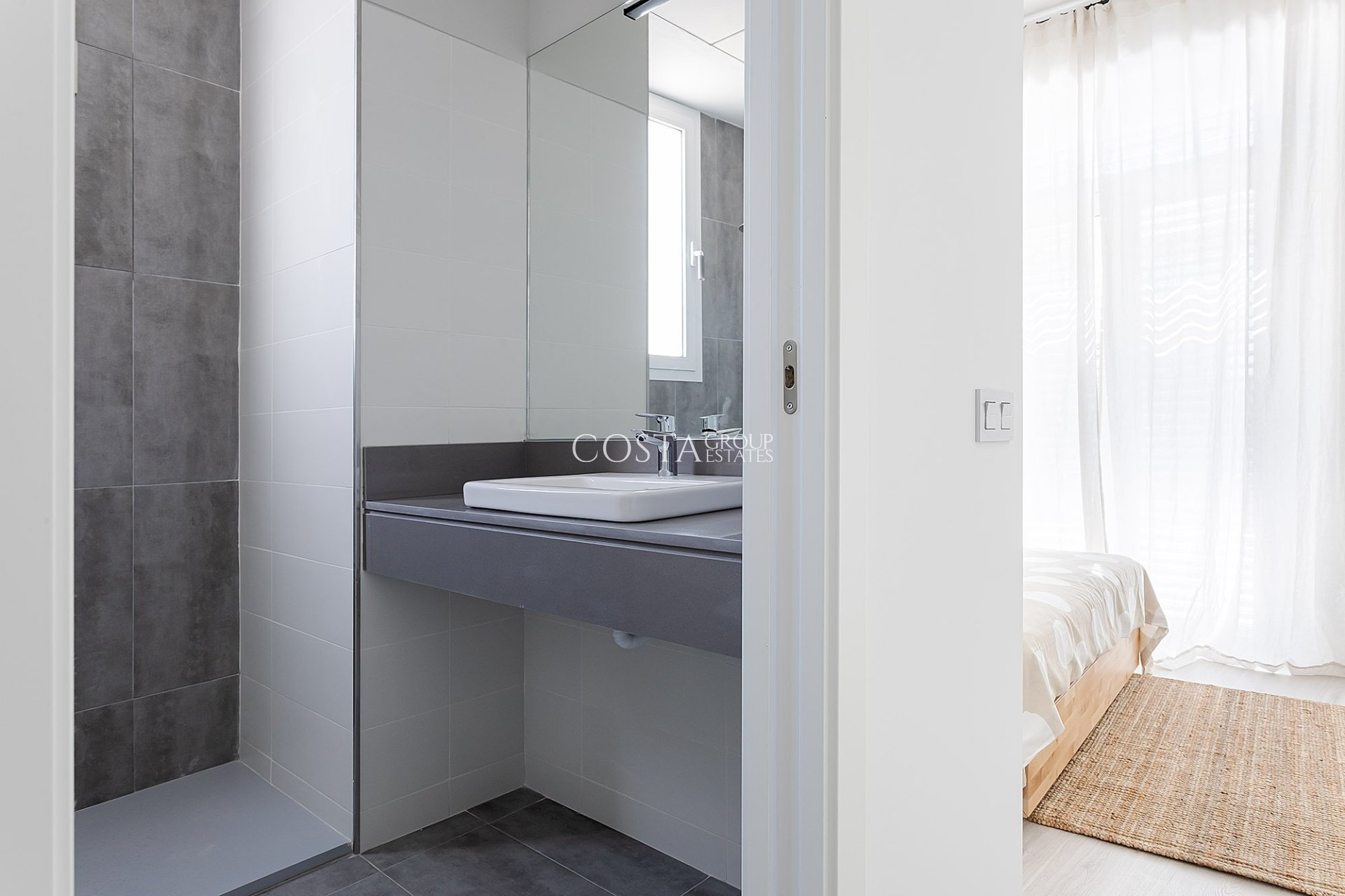 New Build - Apartments -
Vera