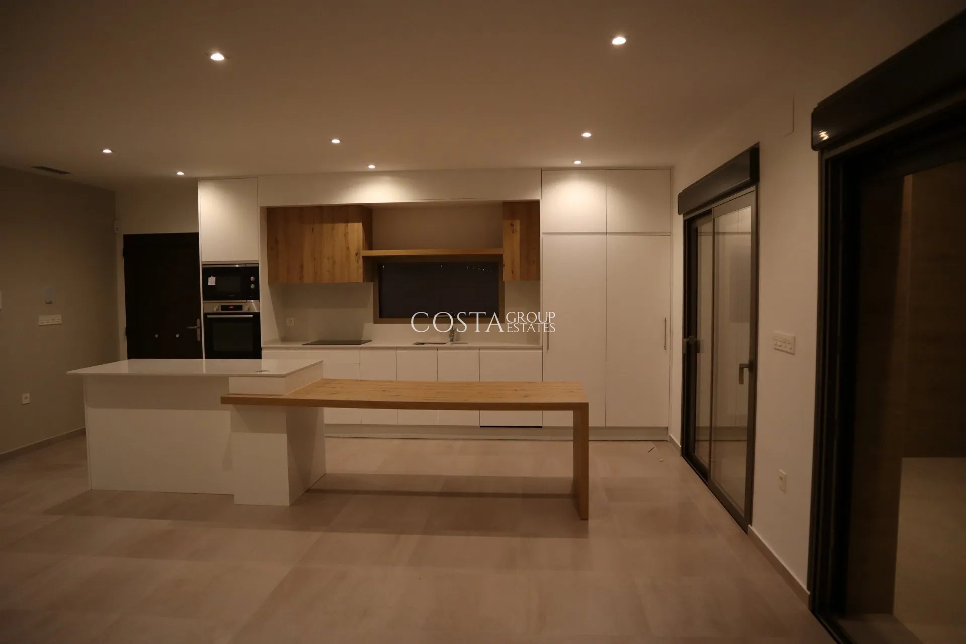 New Build - detached -
Aspe