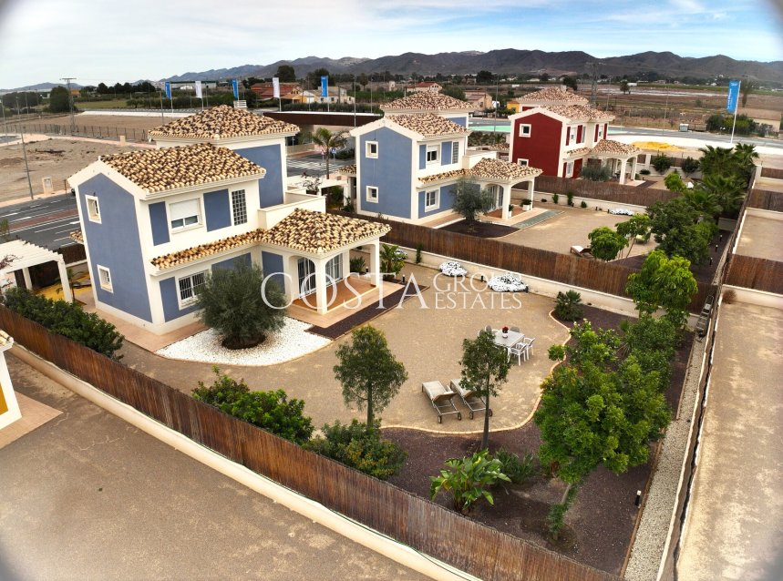 New Build - detached -
Purias