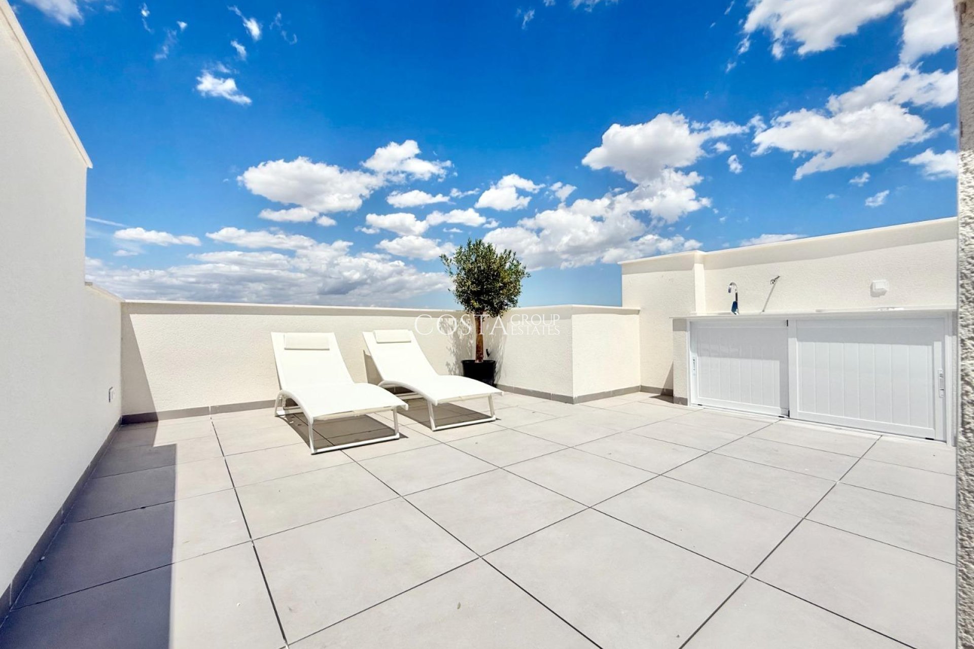 New Build - House -
Cox - San Fernando