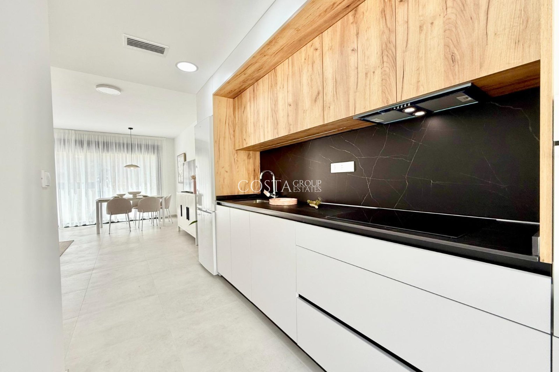 New Build - House -
Cox - San Fernando